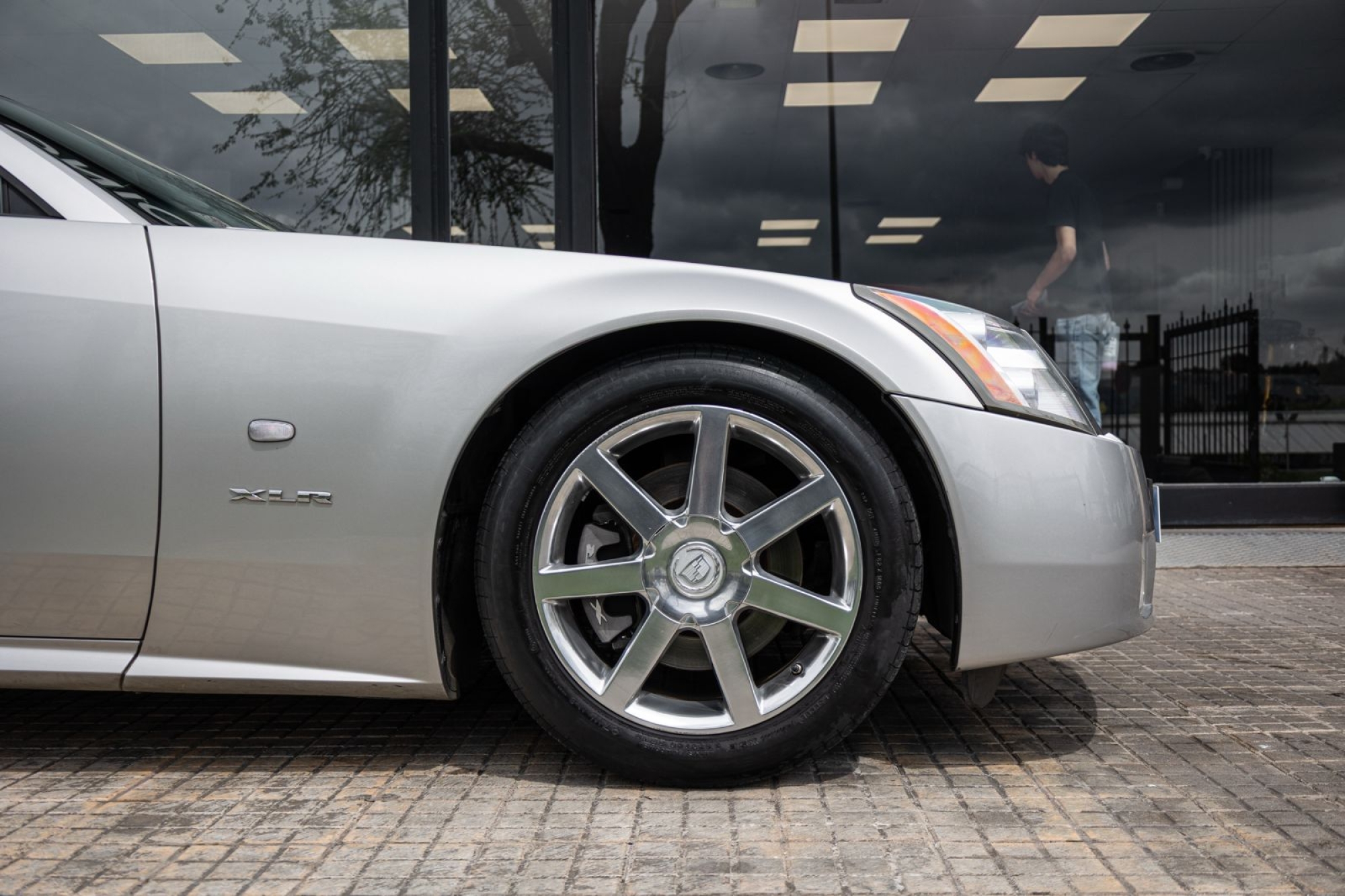 CADILLAC XLR