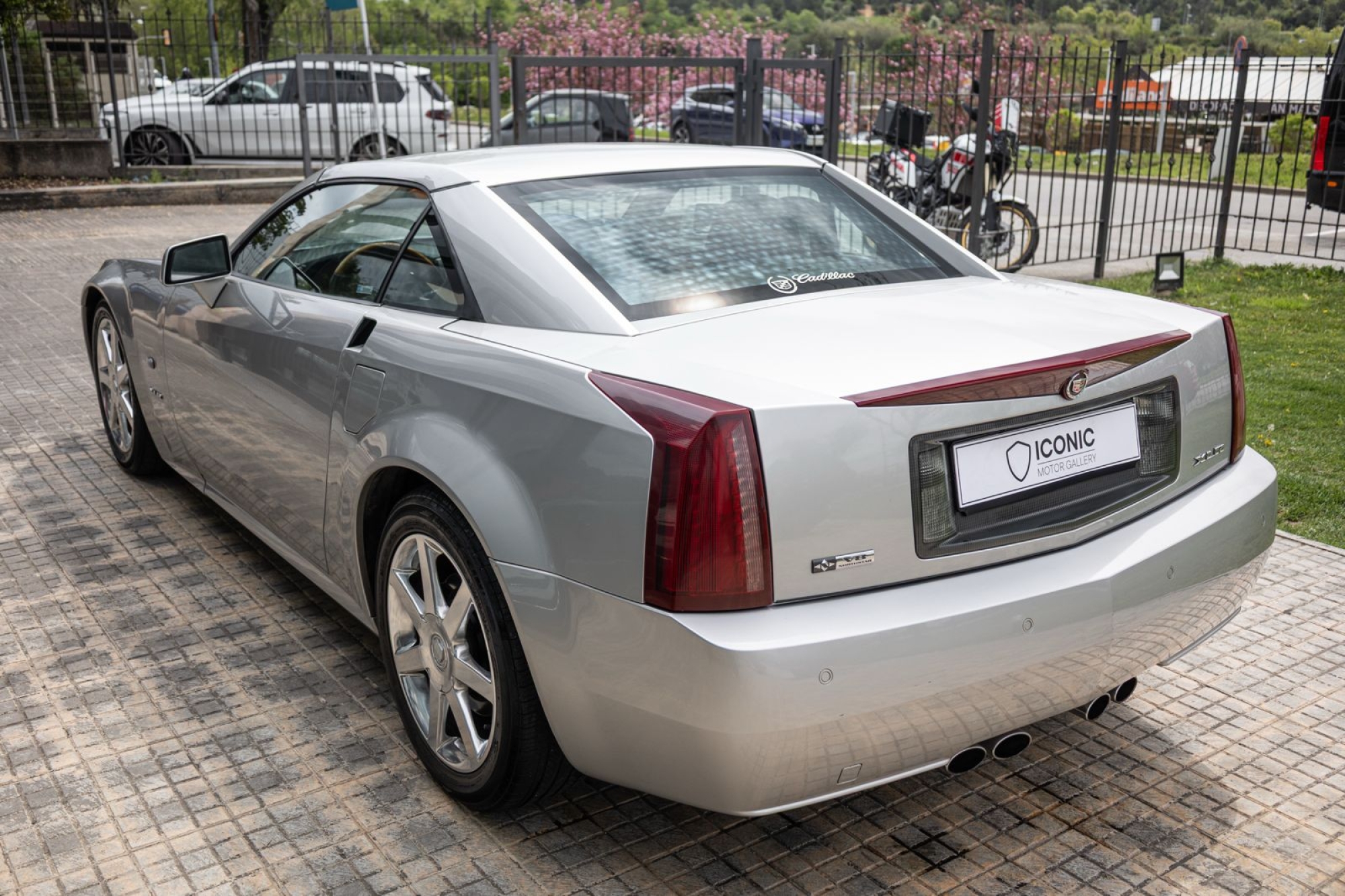 CADILLAC XLR