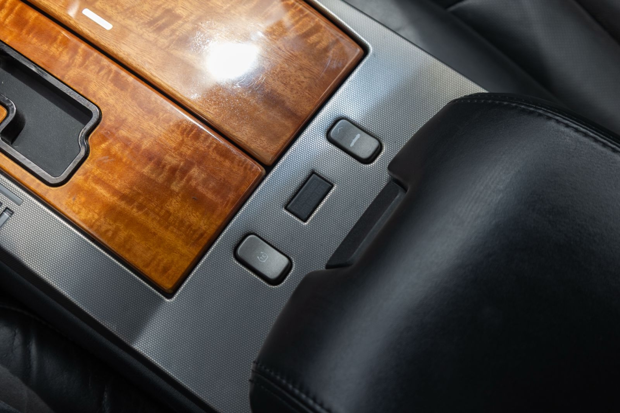 CADILLAC XLR