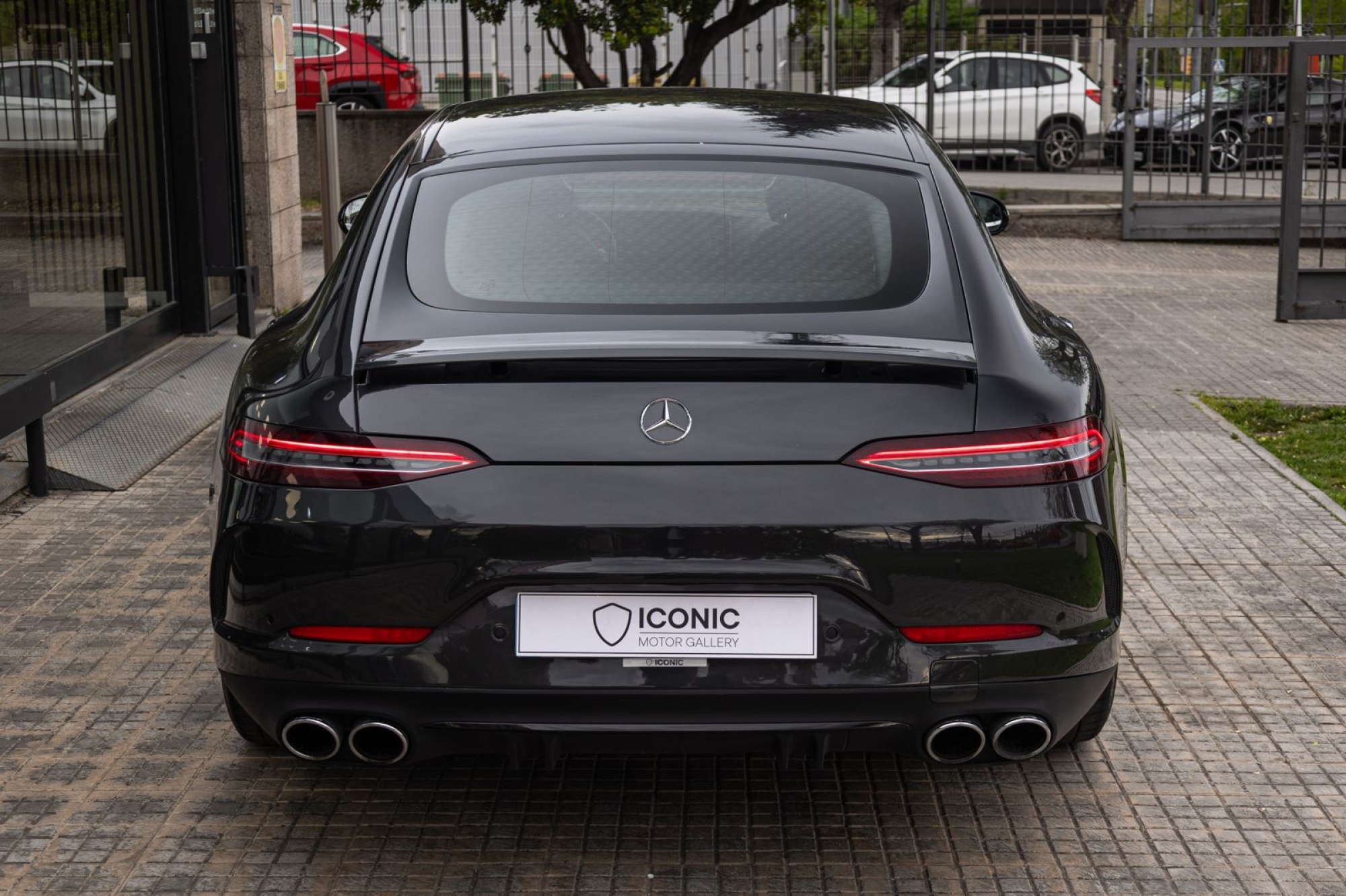 MERCEDES-BENZ AMG GT 43