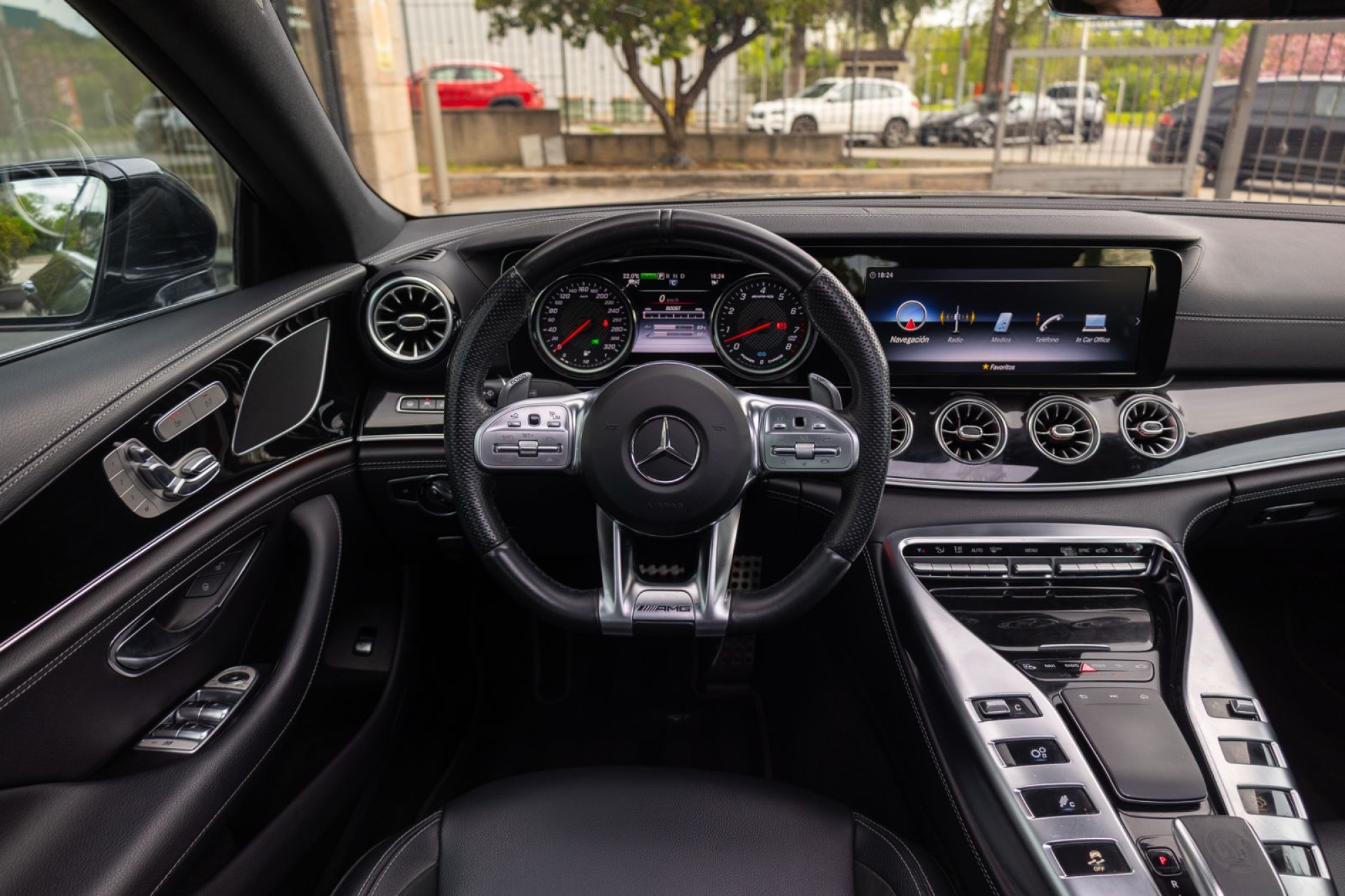 MERCEDES-BENZ AMG GT 43