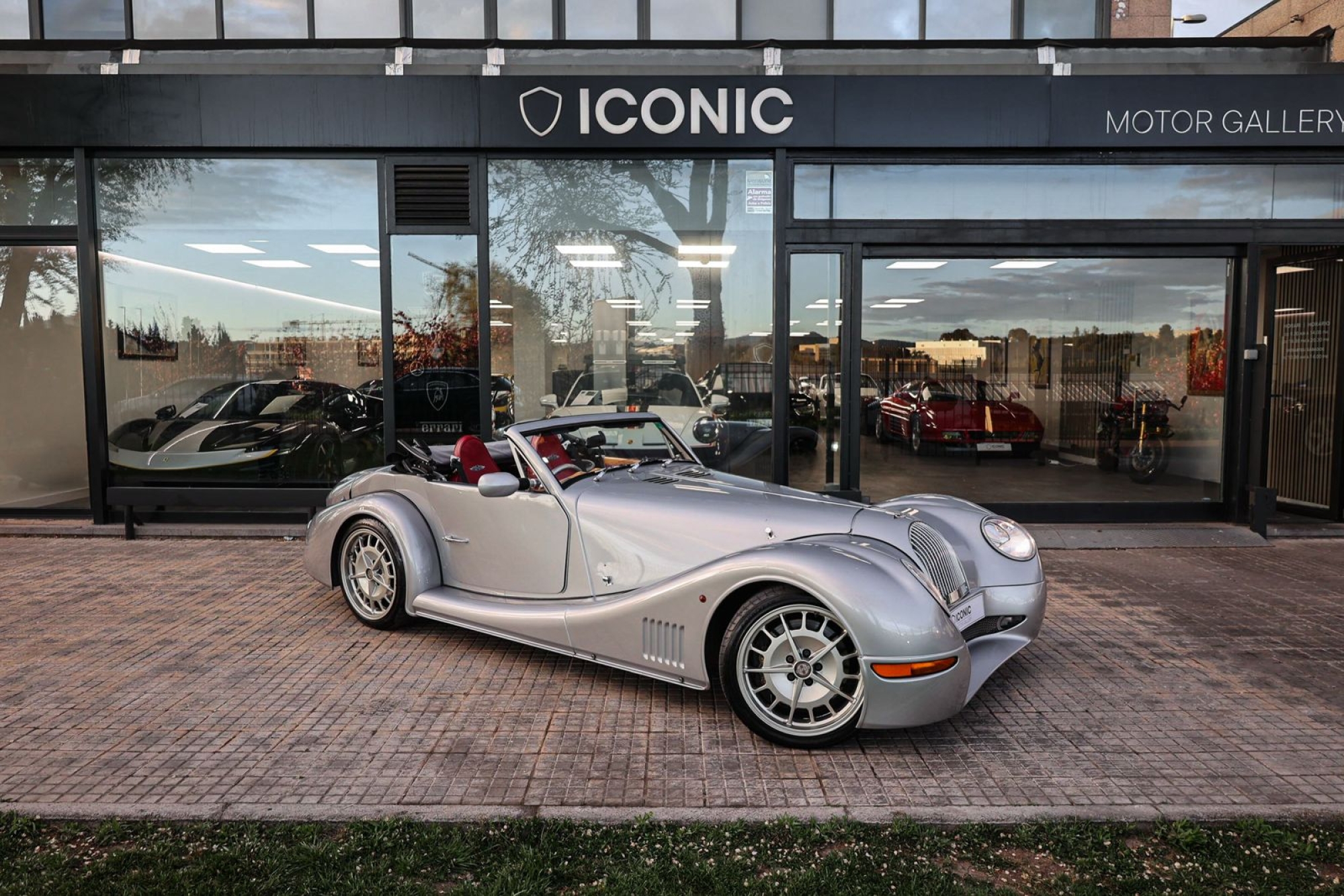 MORGAN AERO 8 SERIE II CONVERTIBLE