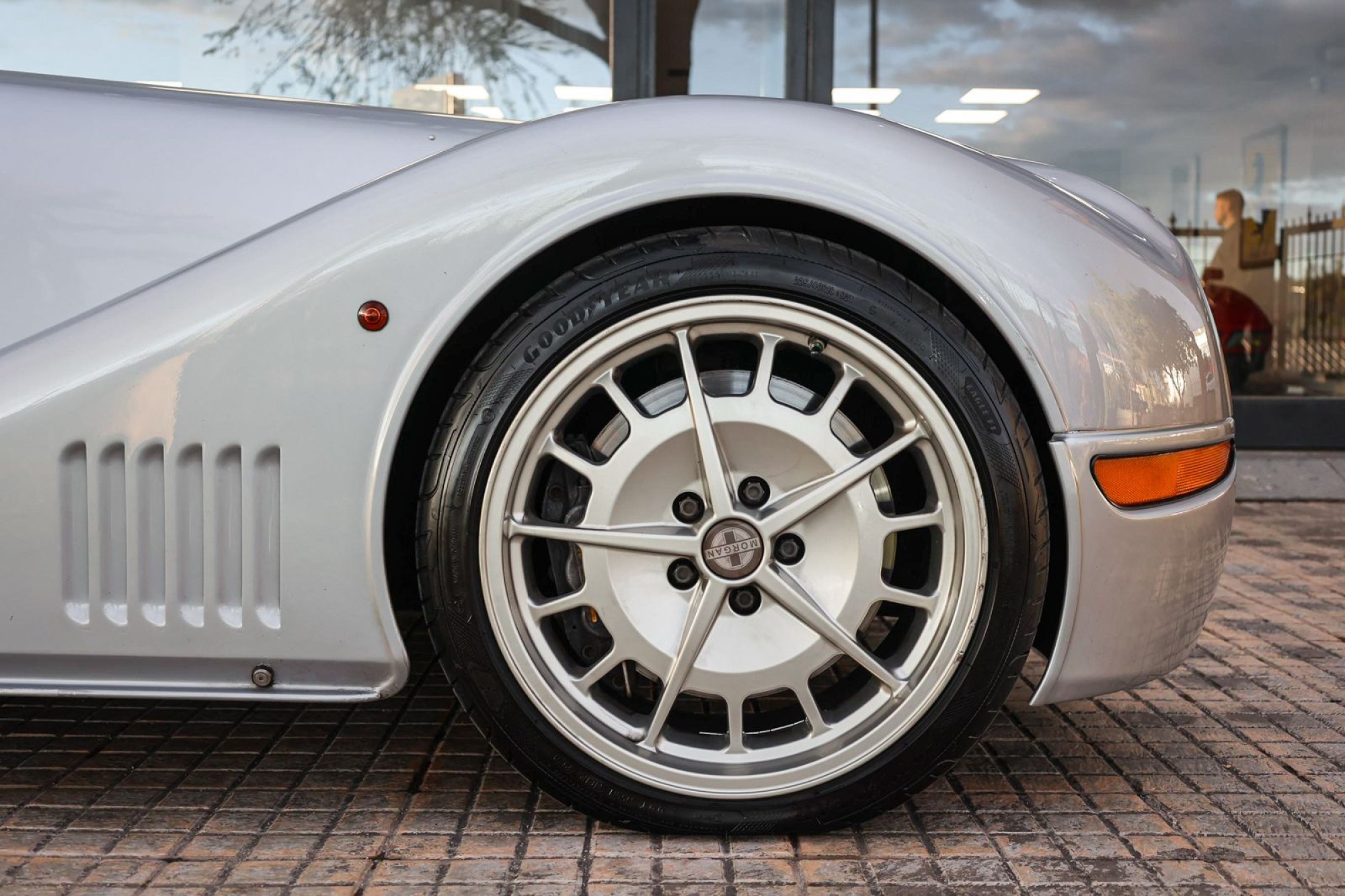 MORGAN AERO 8 SERIE II CONVERTIBLE