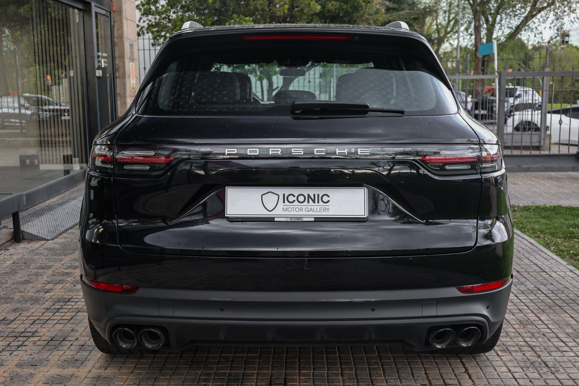 PORSCHE CAYENNE