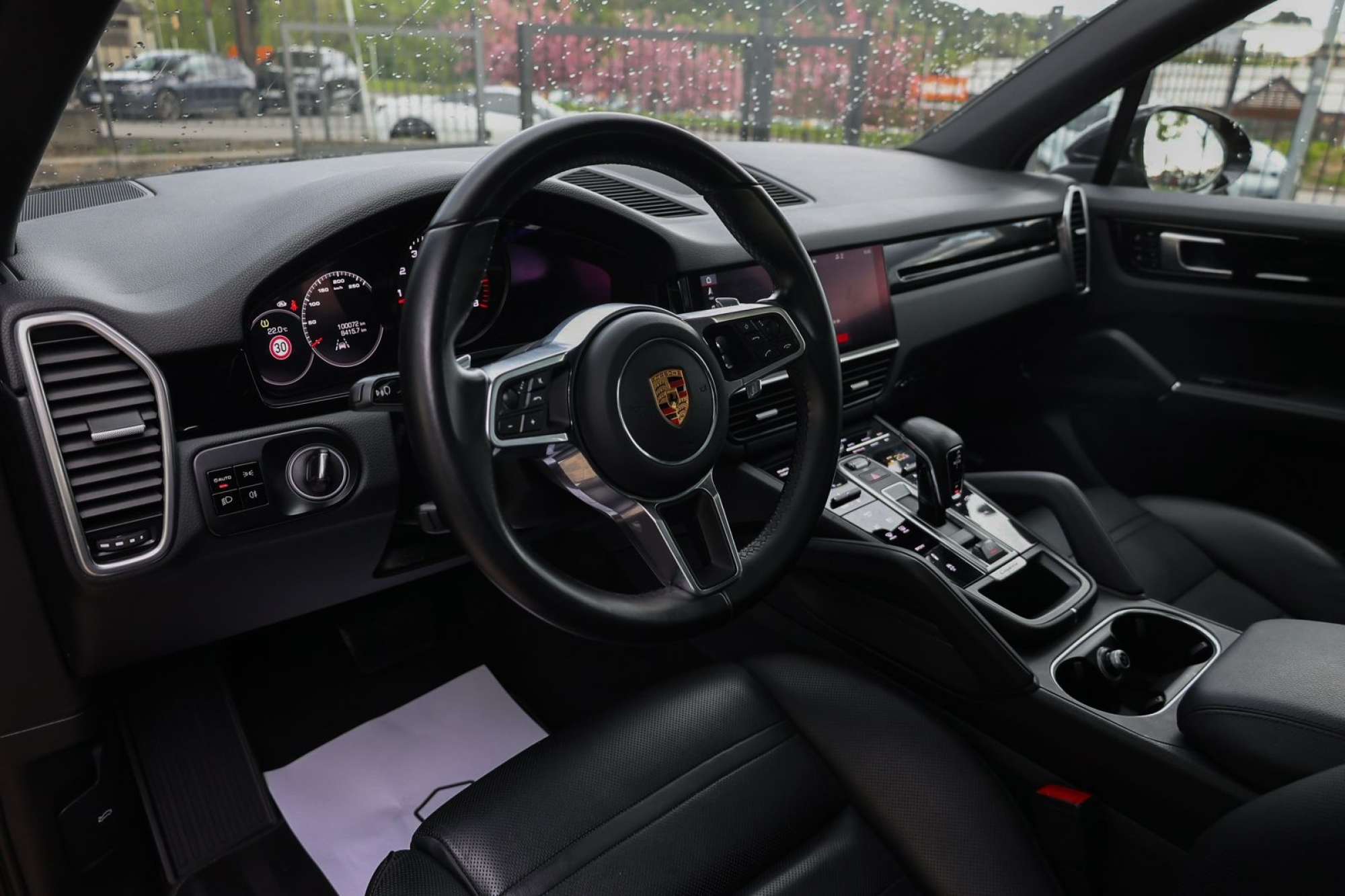 PORSCHE CAYENNE