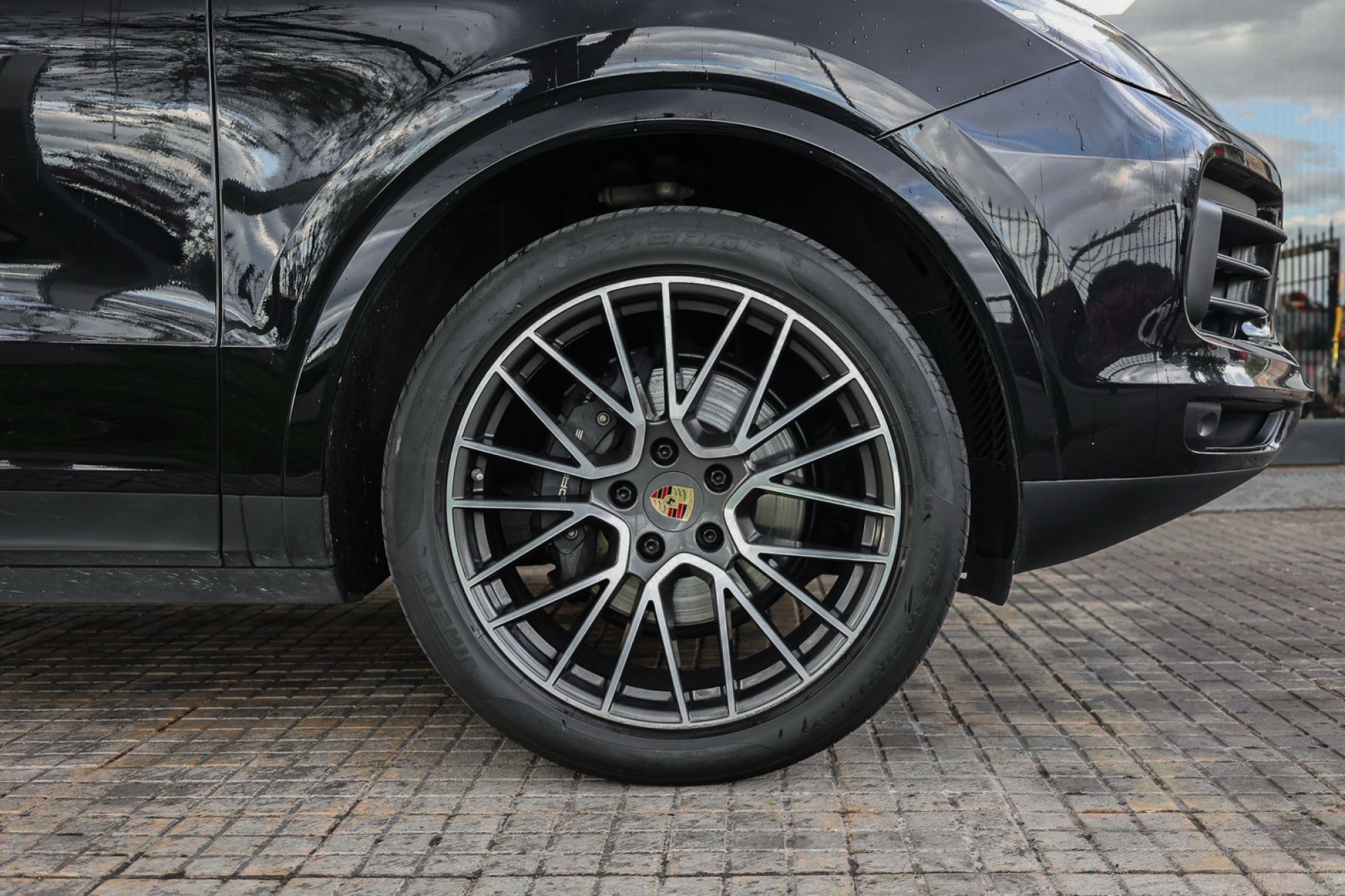 PORSCHE CAYENNE