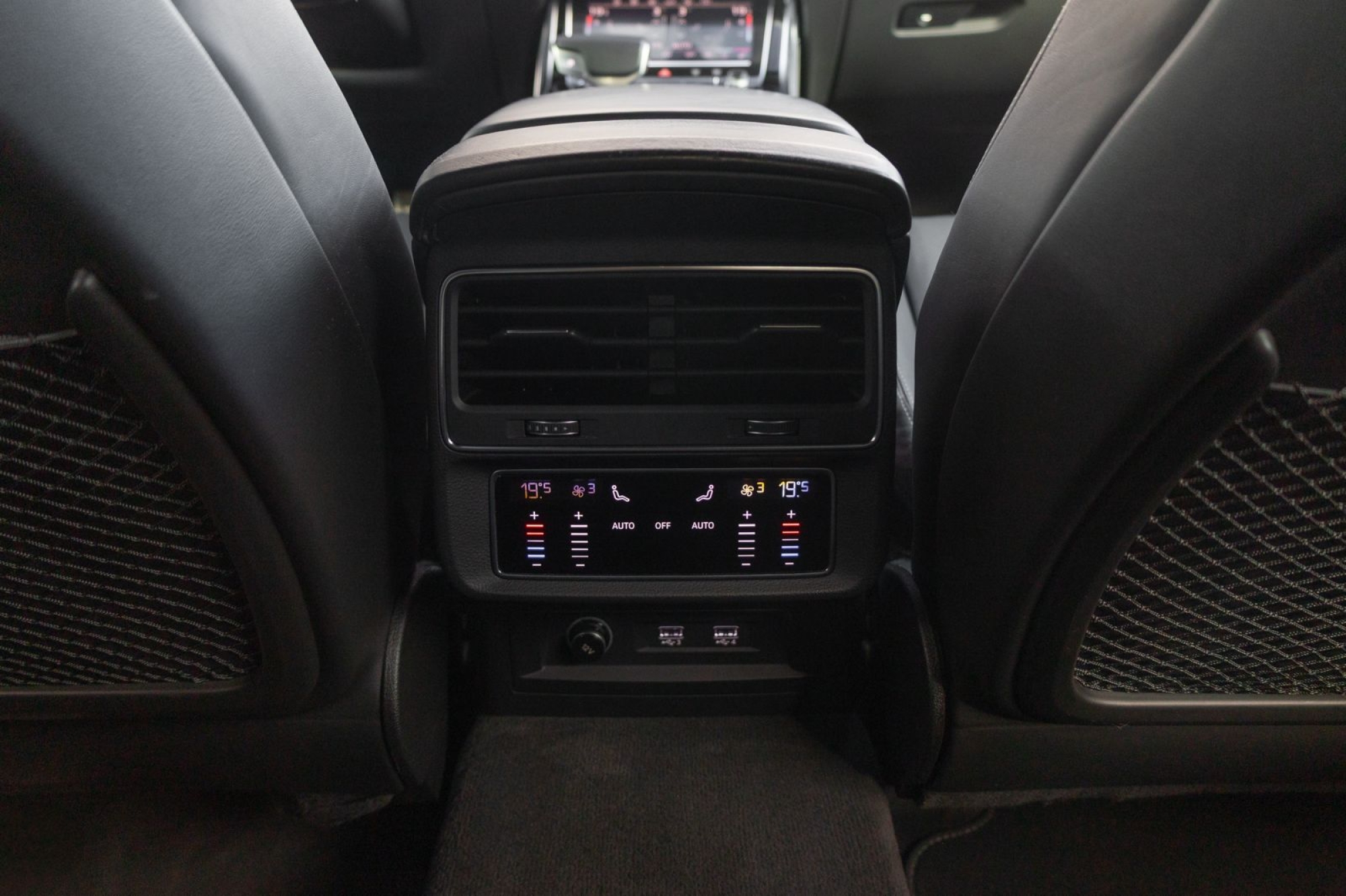 AUDI Q8 50 TDI