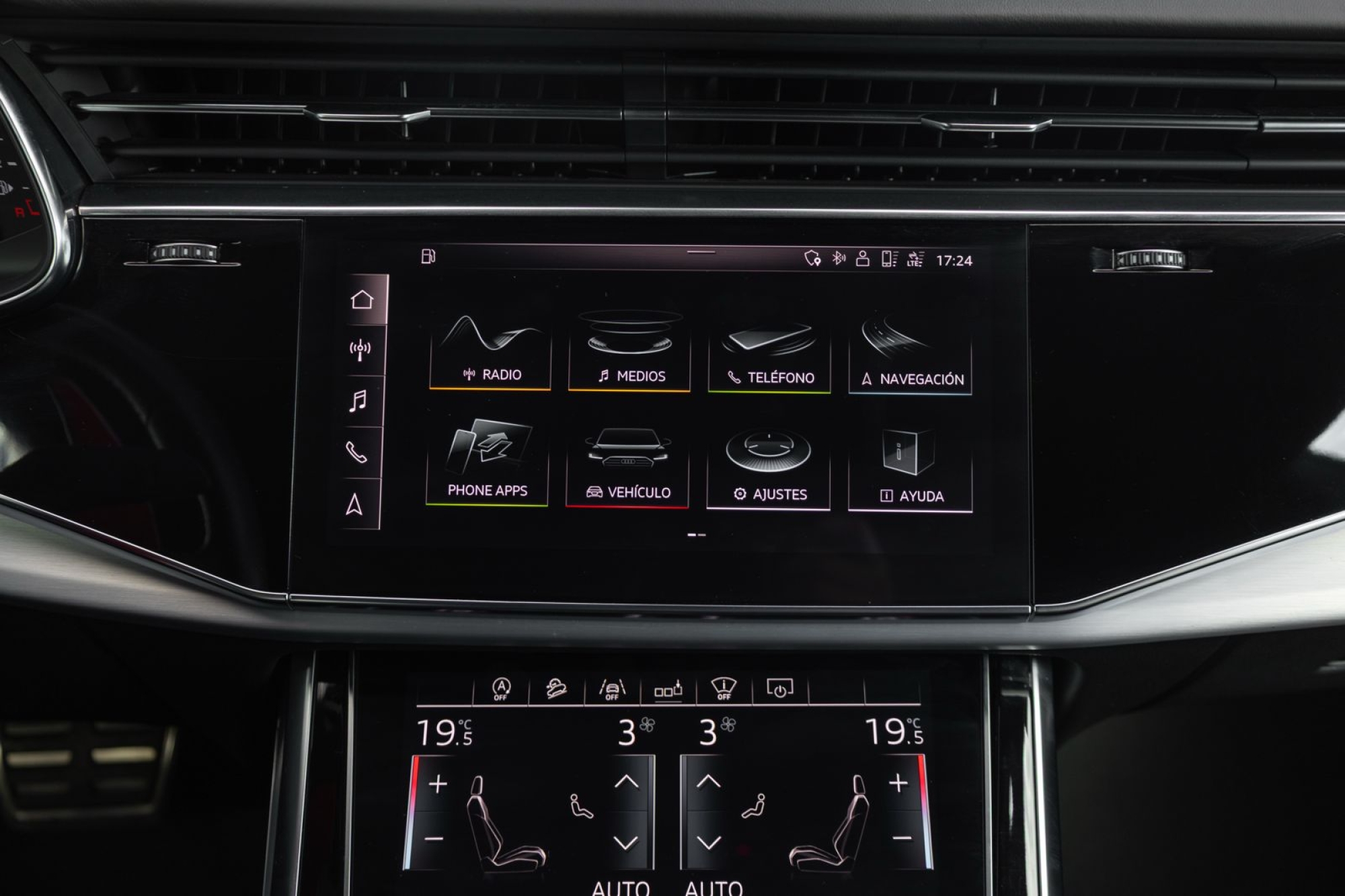 AUDI Q8 50 TDI