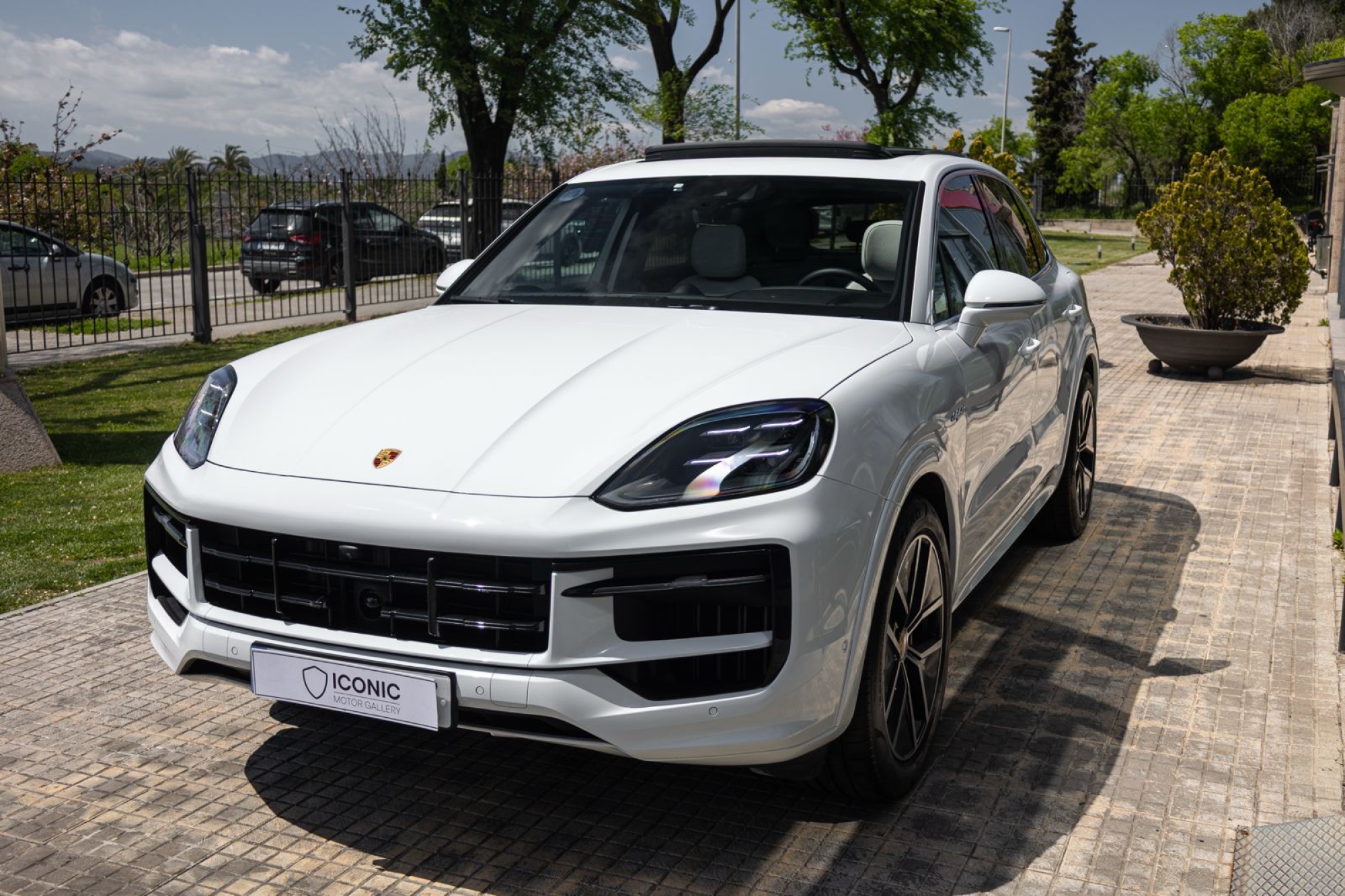PORSCHE CAYENNE S E-HYBRID