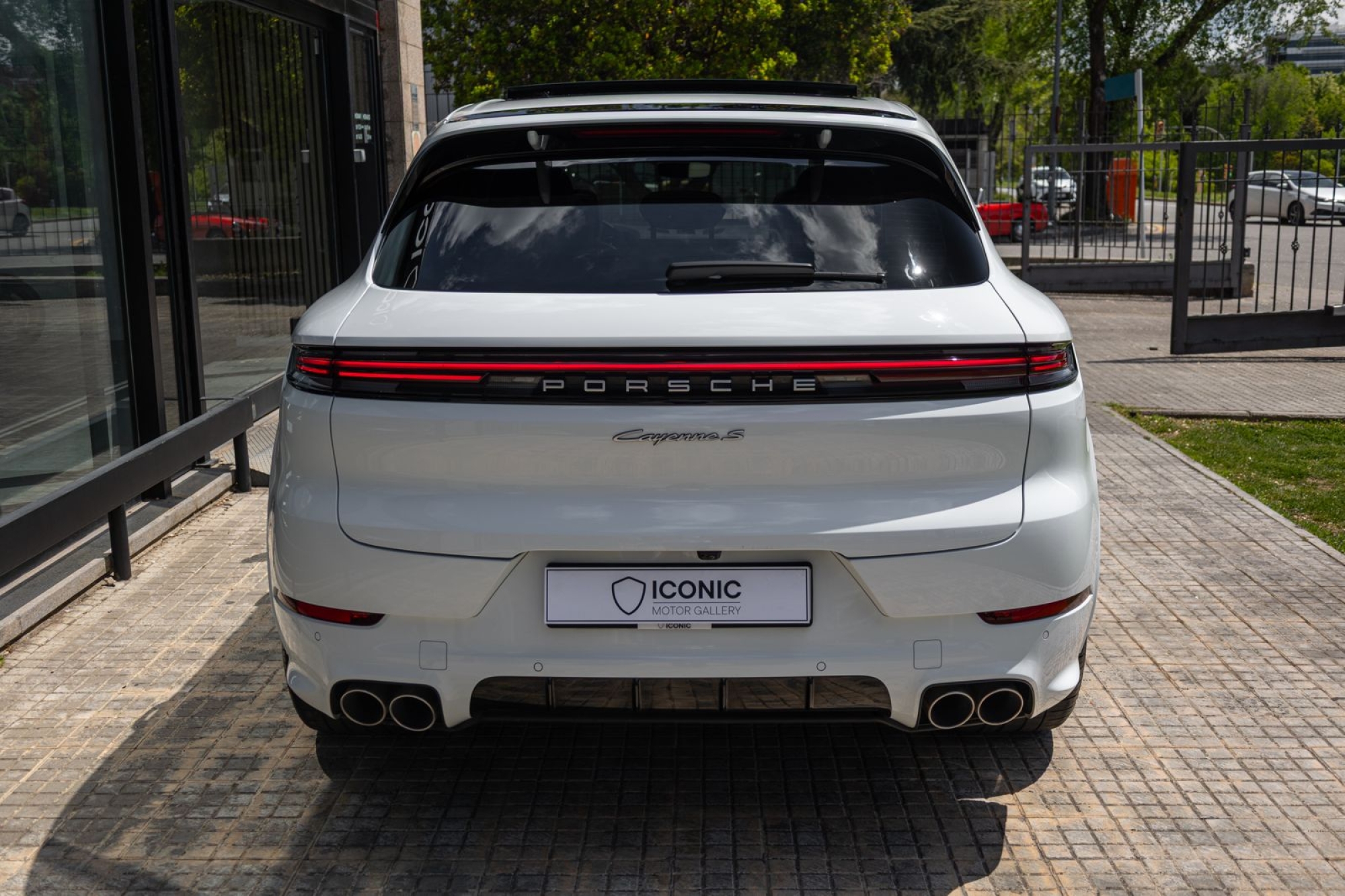 PORSCHE CAYENNE S E-HYBRID