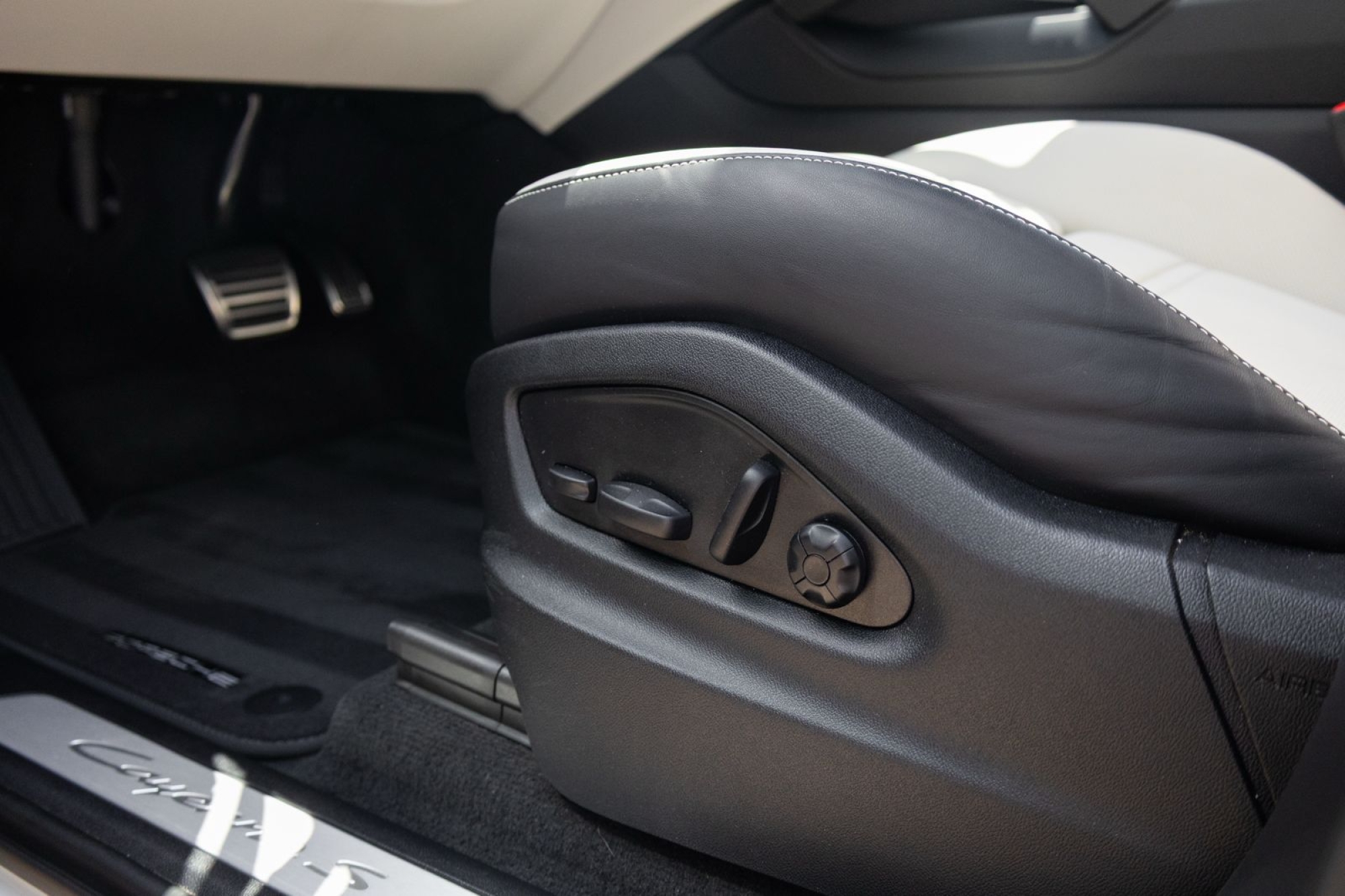 PORSCHE CAYENNE S E-HYBRID