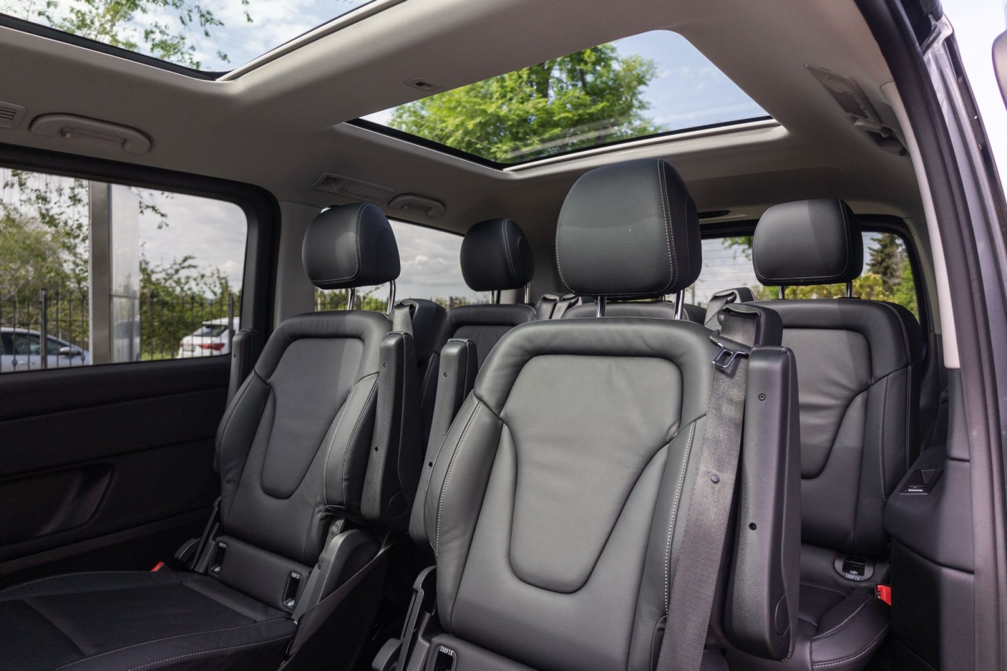 MERCEDES-BENZ V250D AVANTGARDE
