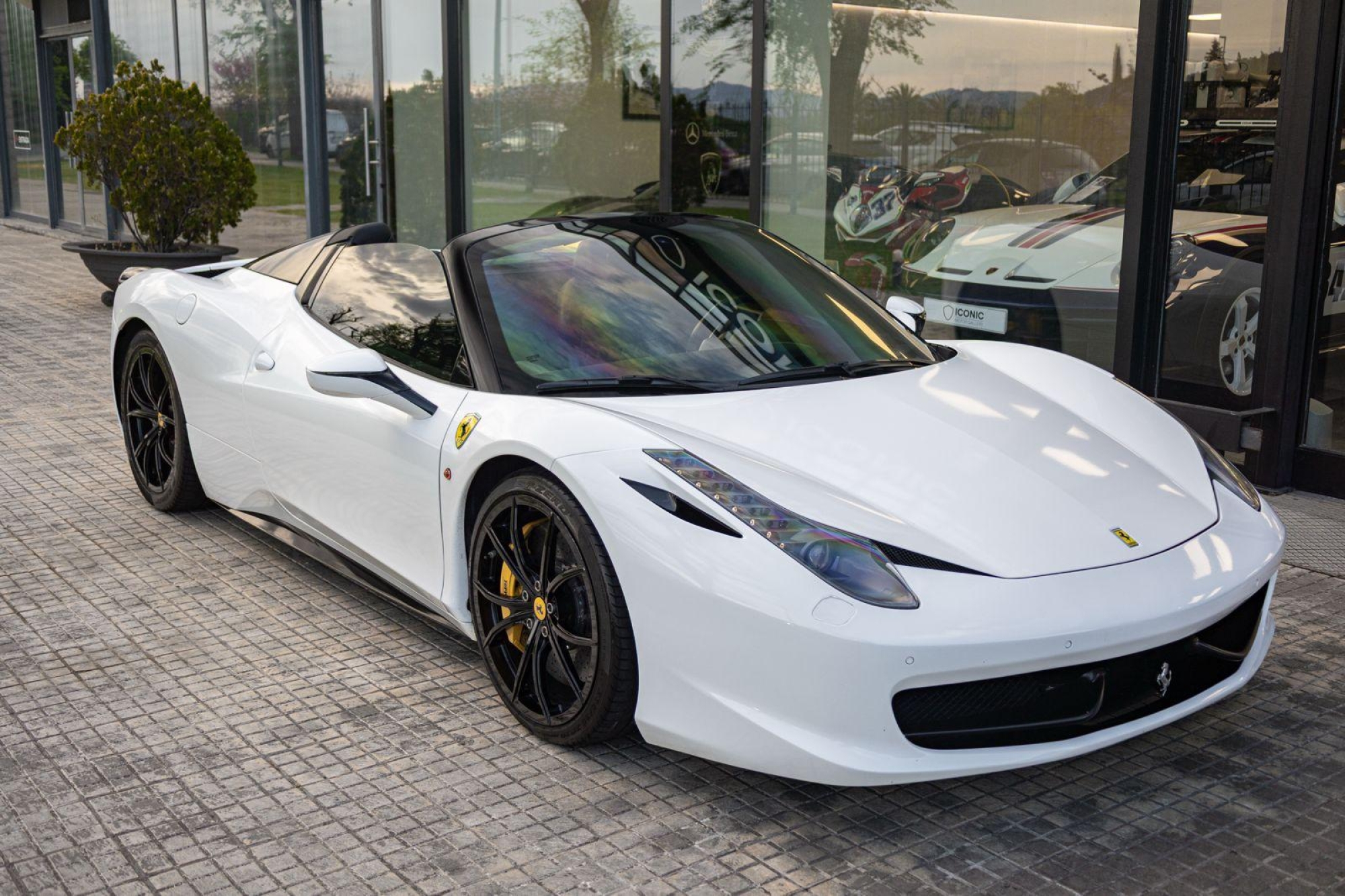 FERRARI 458 SPIDER