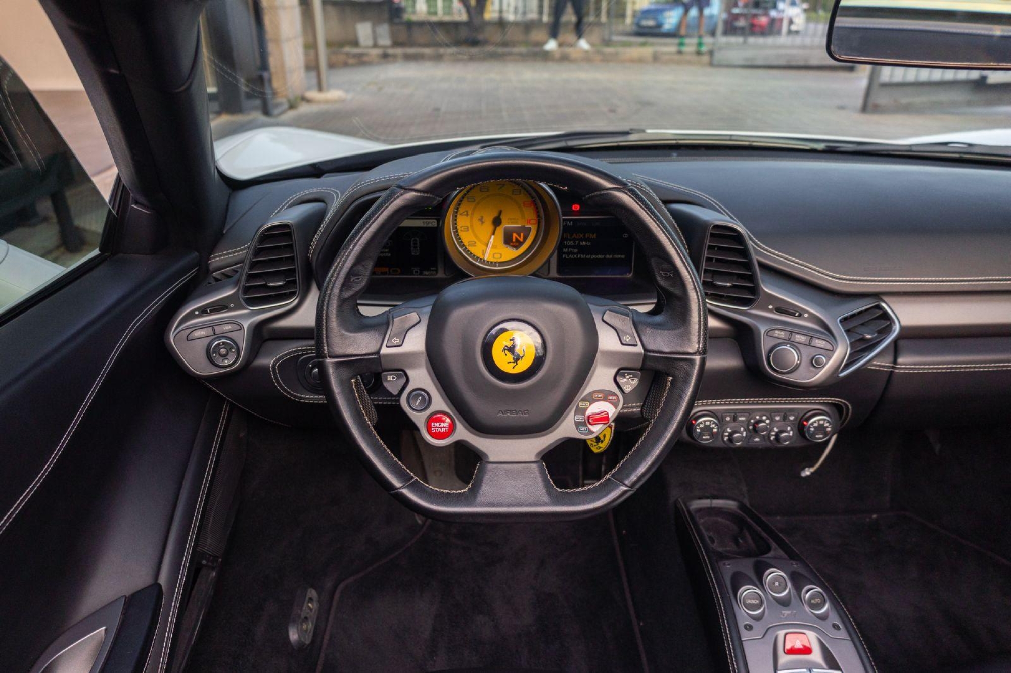 FERRARI 458 SPIDER