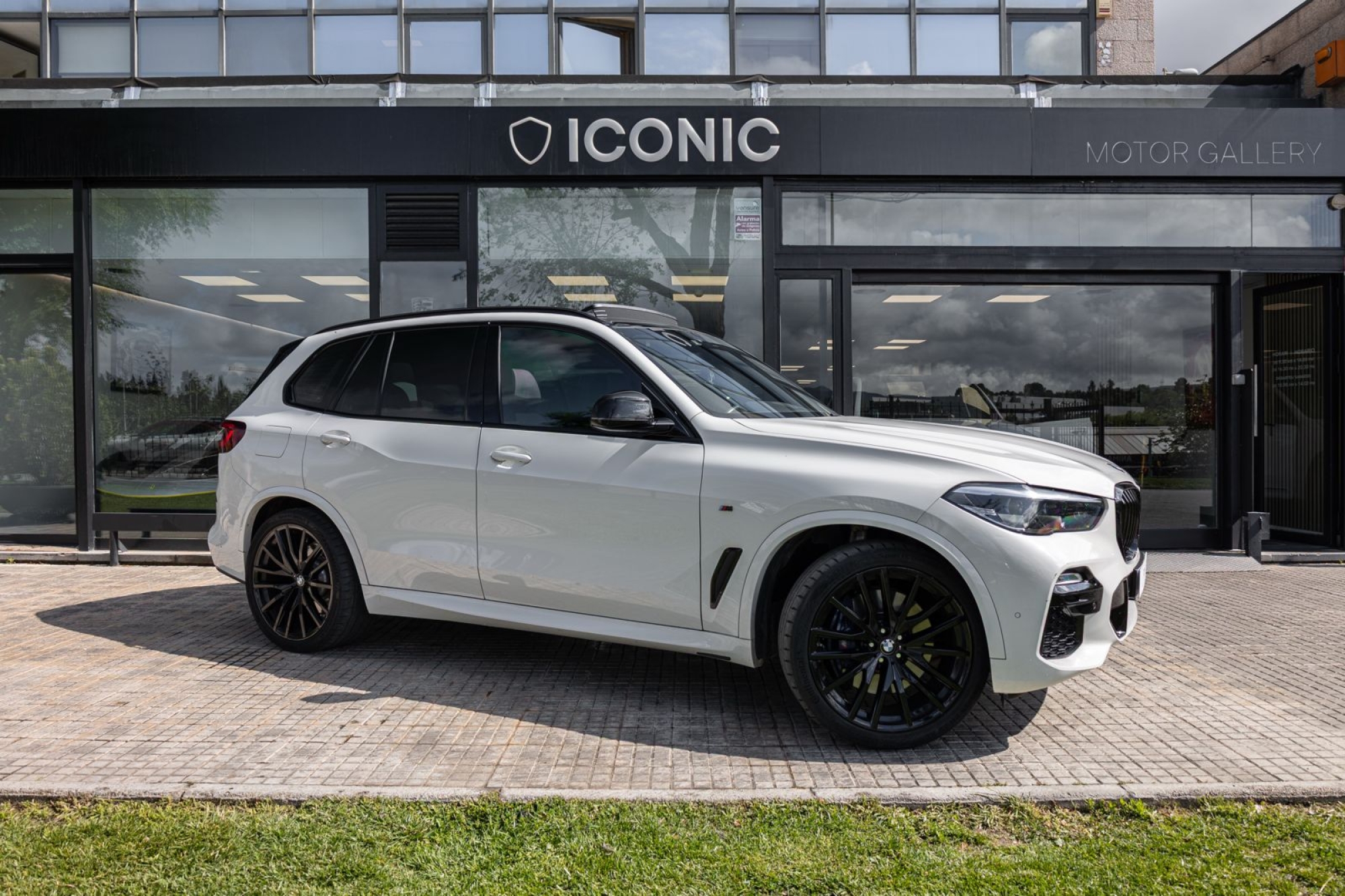 BMW X5 M40D