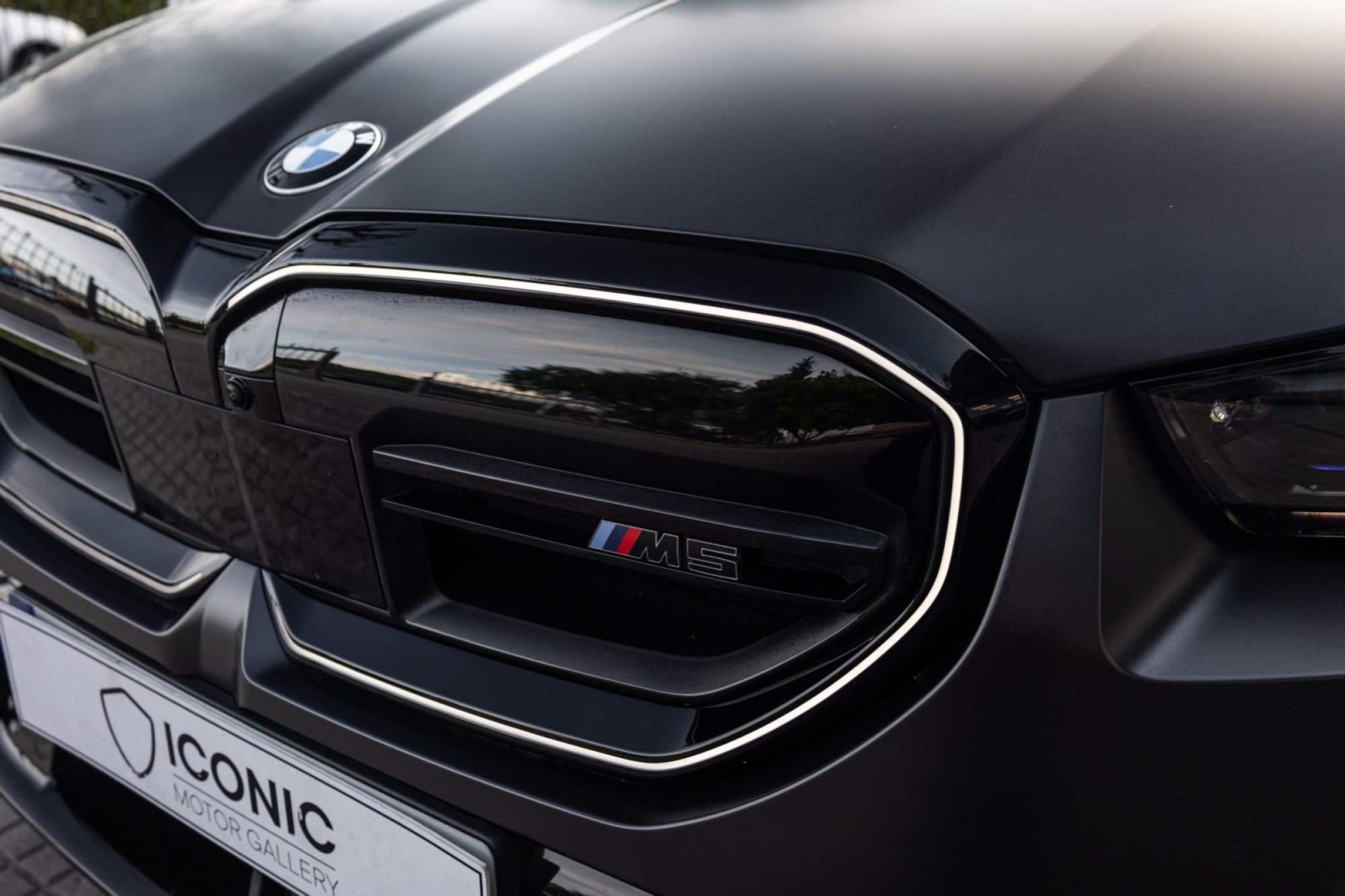 BMW M5 G90