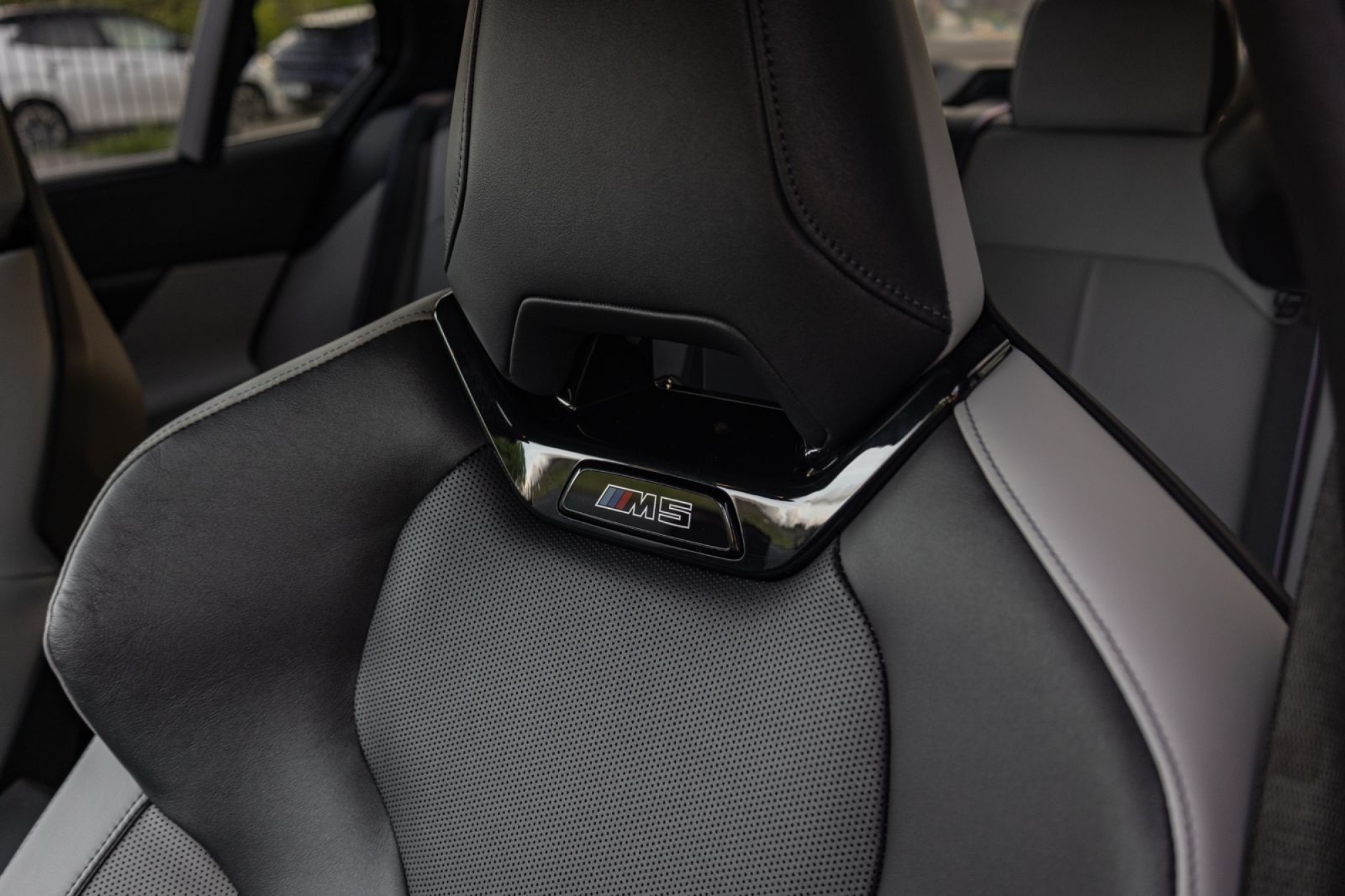 BMW M5 G90