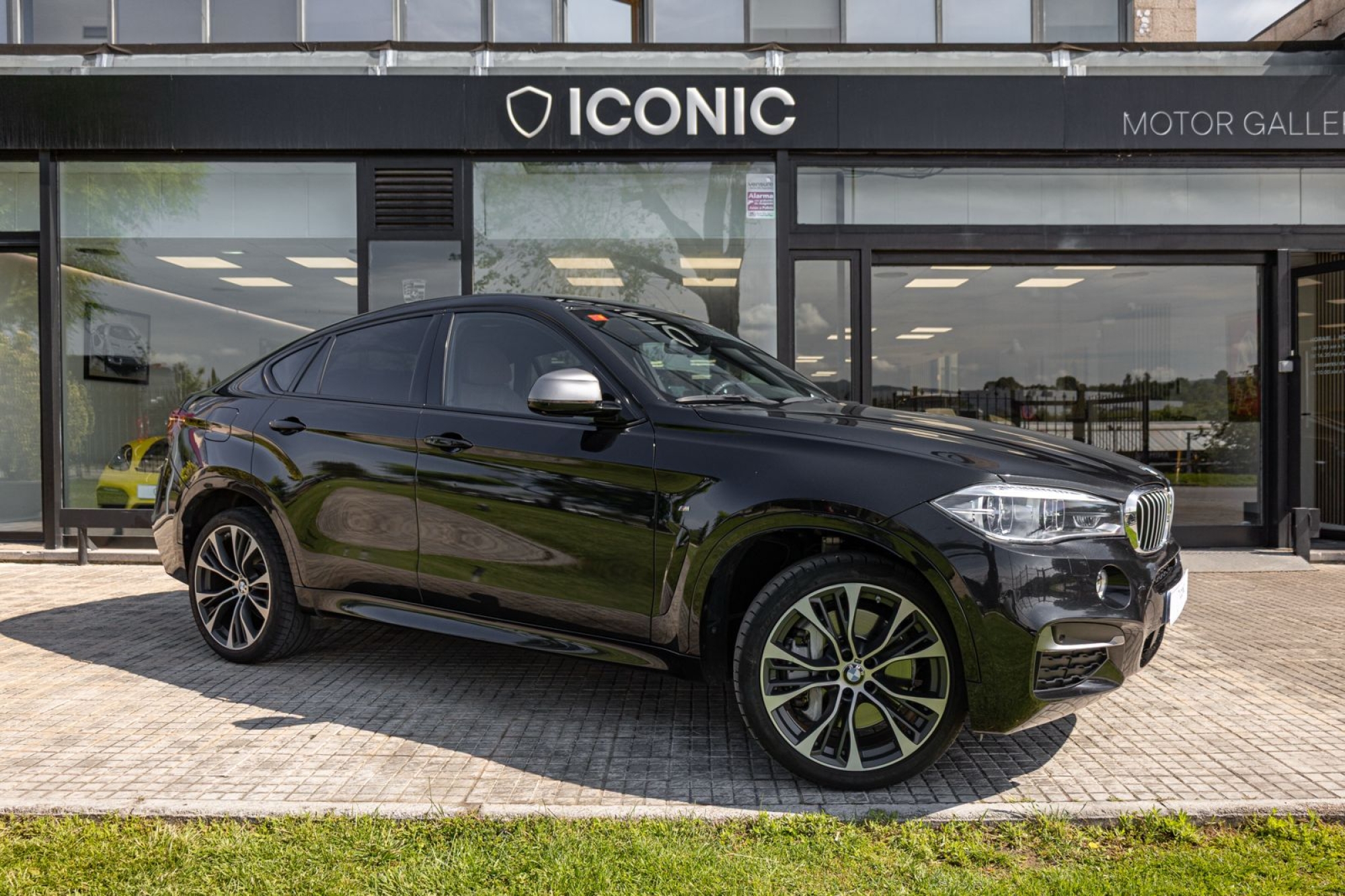 BMW X6 M50D