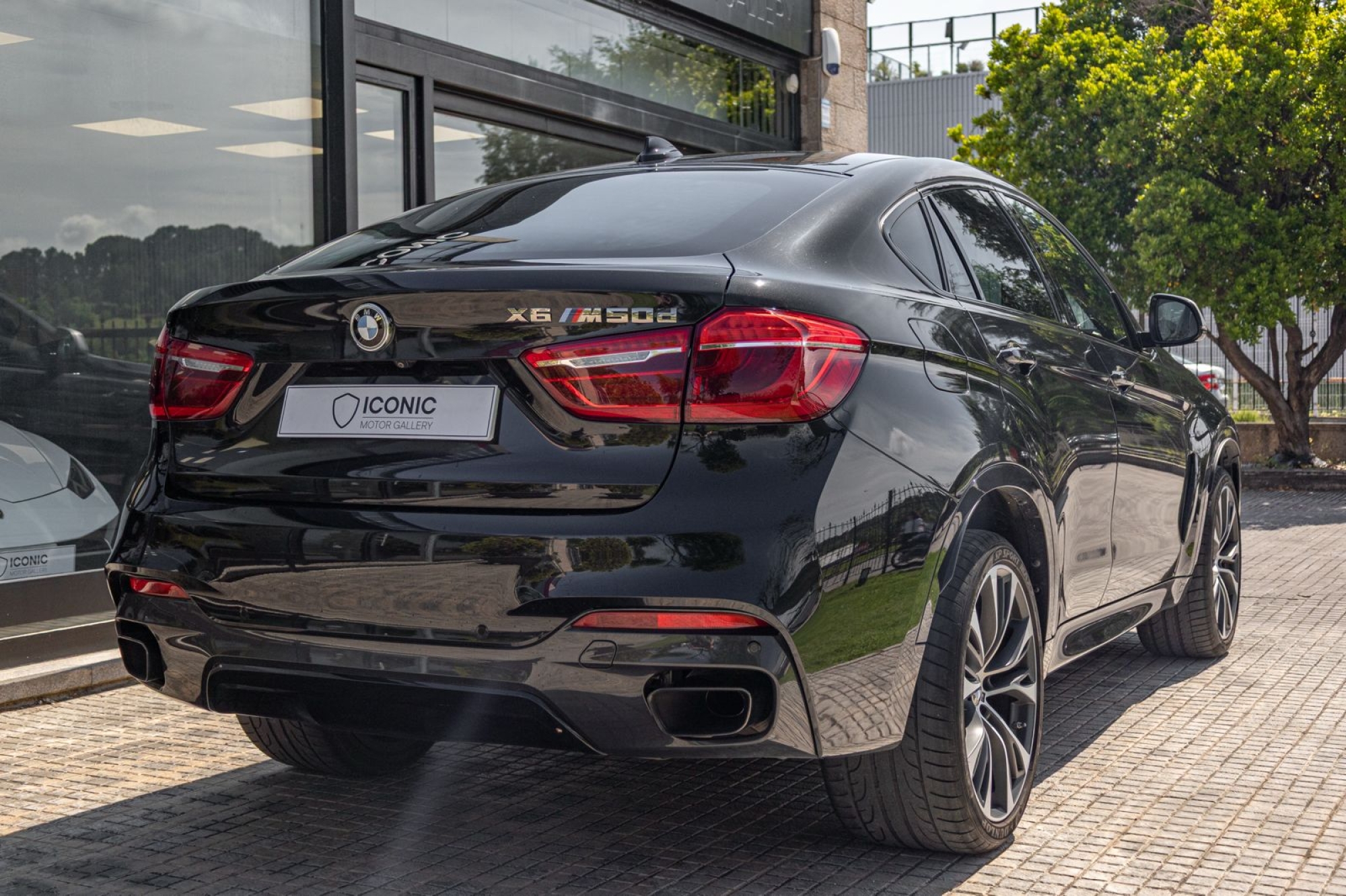 BMW X6 M50D