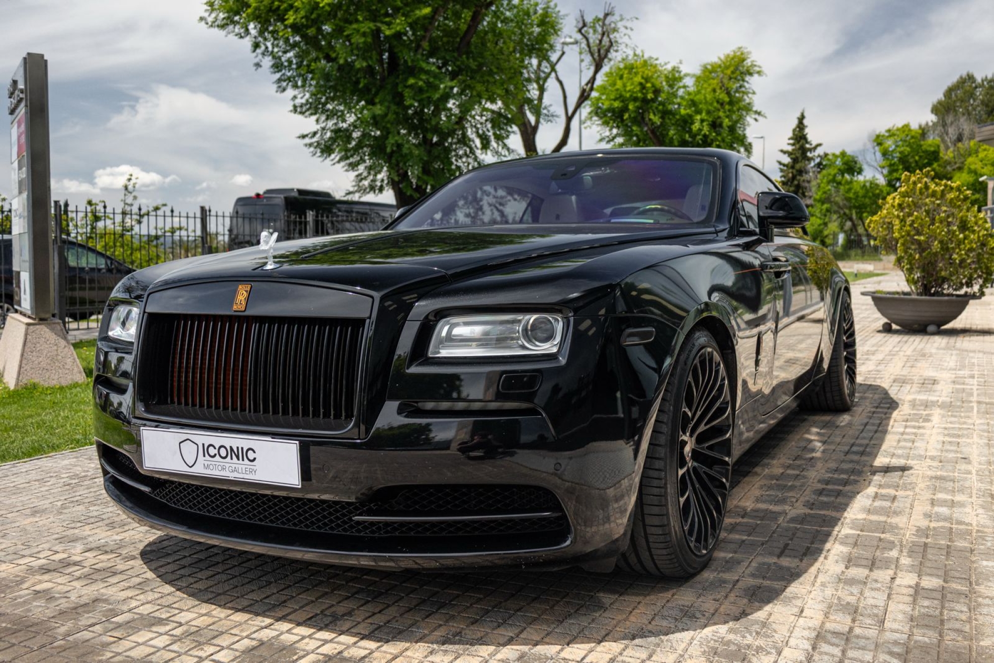 ROLLS-ROYCE WRAITH