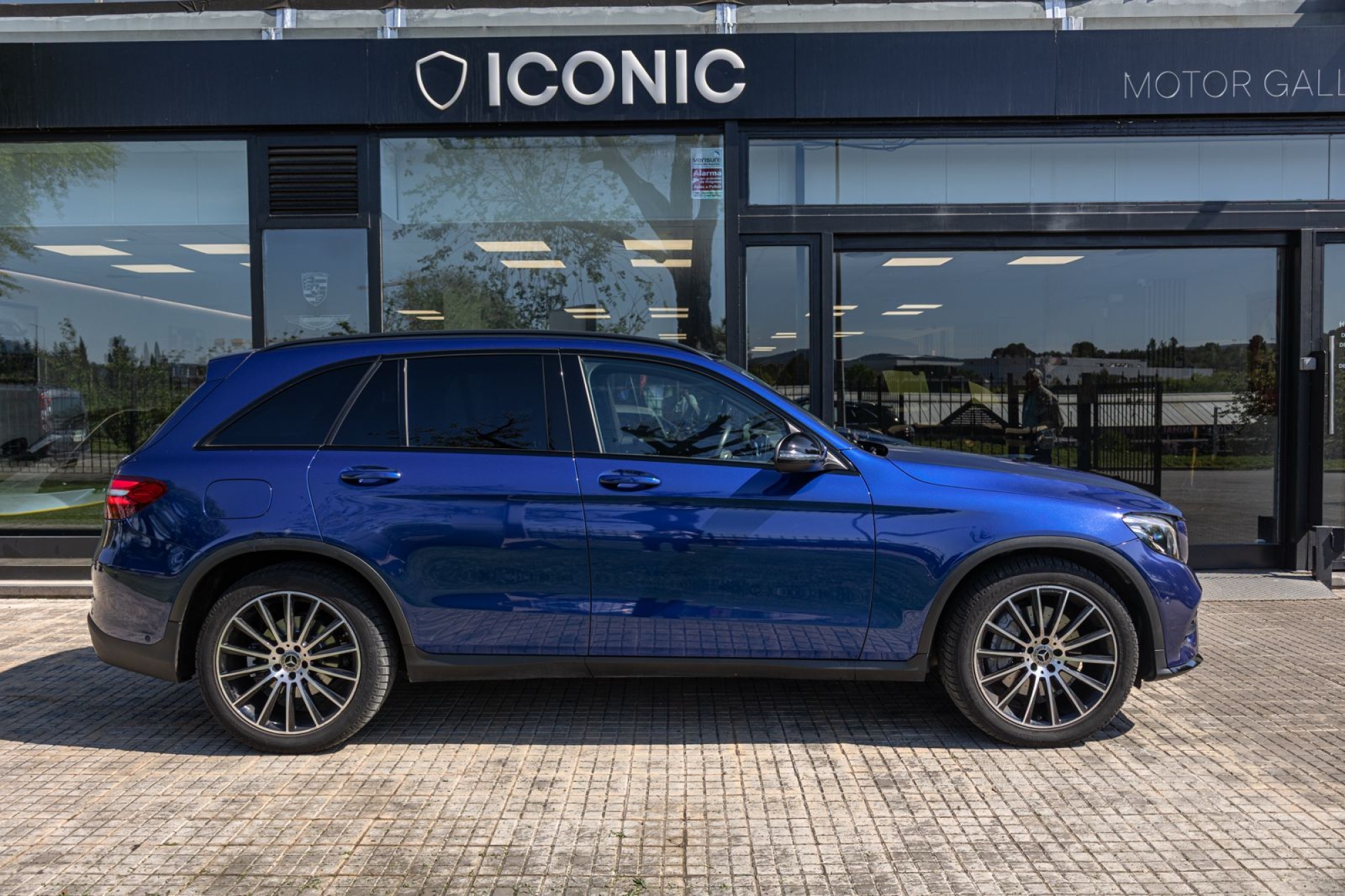 MERCEDES-BENZ GLC250 4MATIC