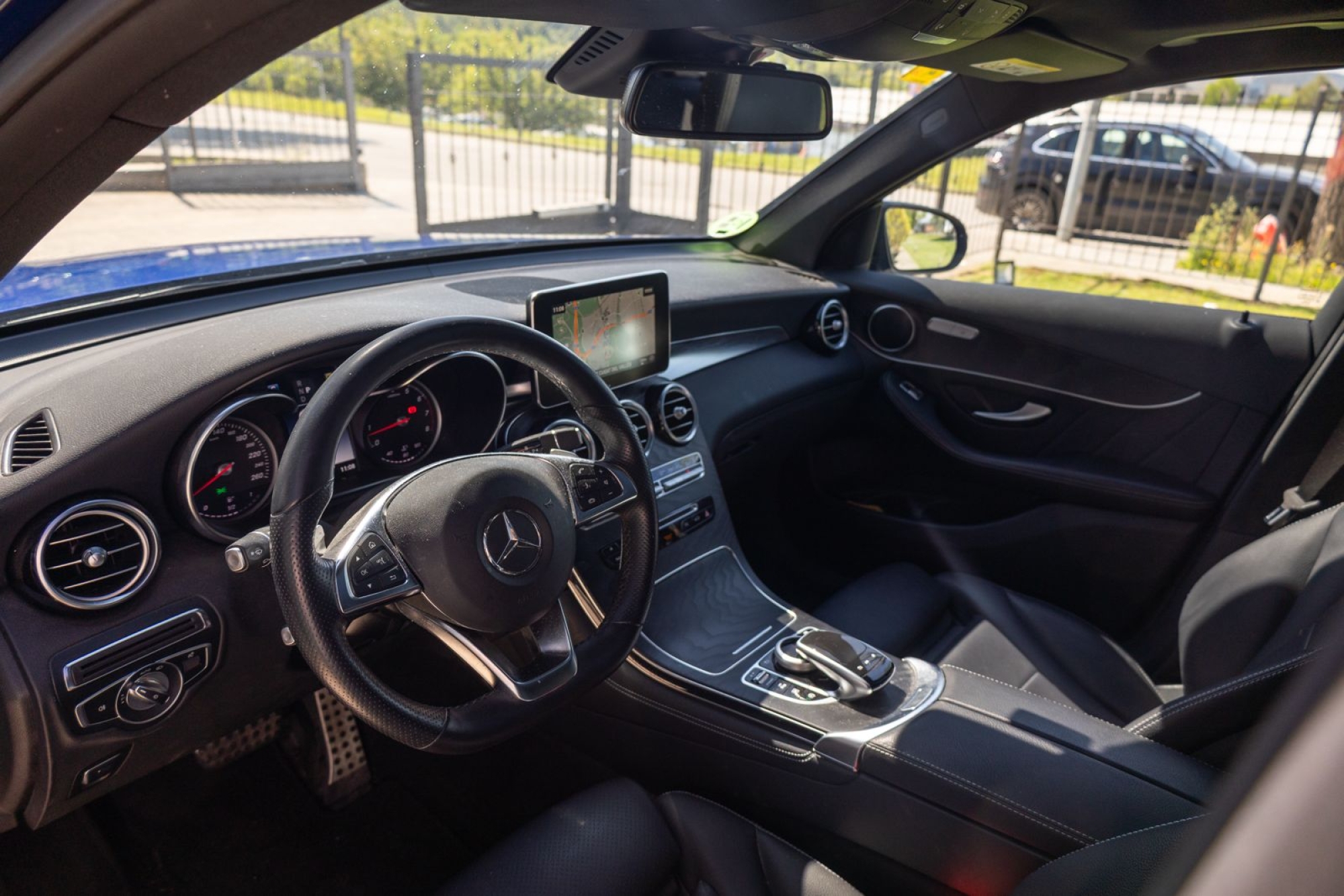 MERCEDES-BENZ GLC250 4MATIC
