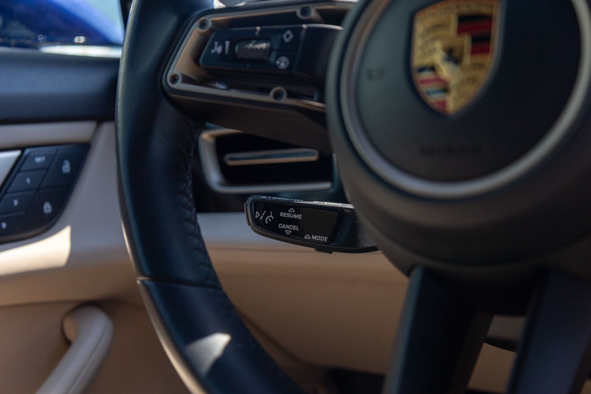 PORSCHE TAYCAN 4S CROSSTURISMO