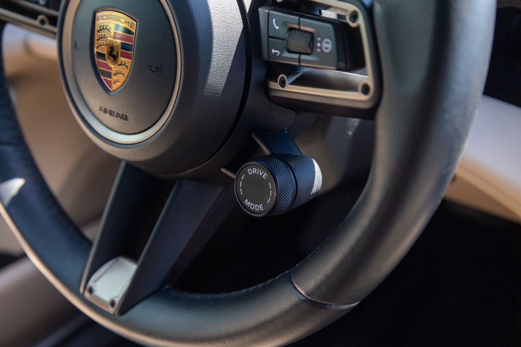 PORSCHE TAYCAN 4S CROSSTURISMO