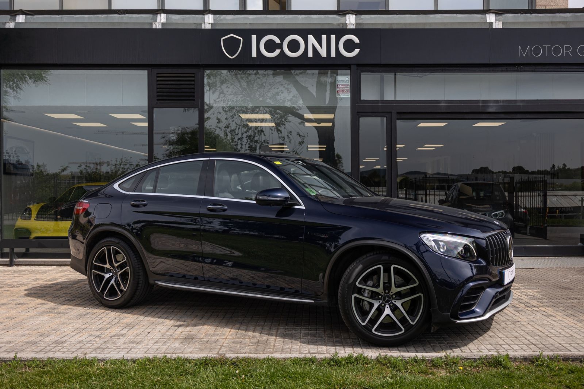 MERCEDES-BENZ GLC63 AMG 4MATIC+