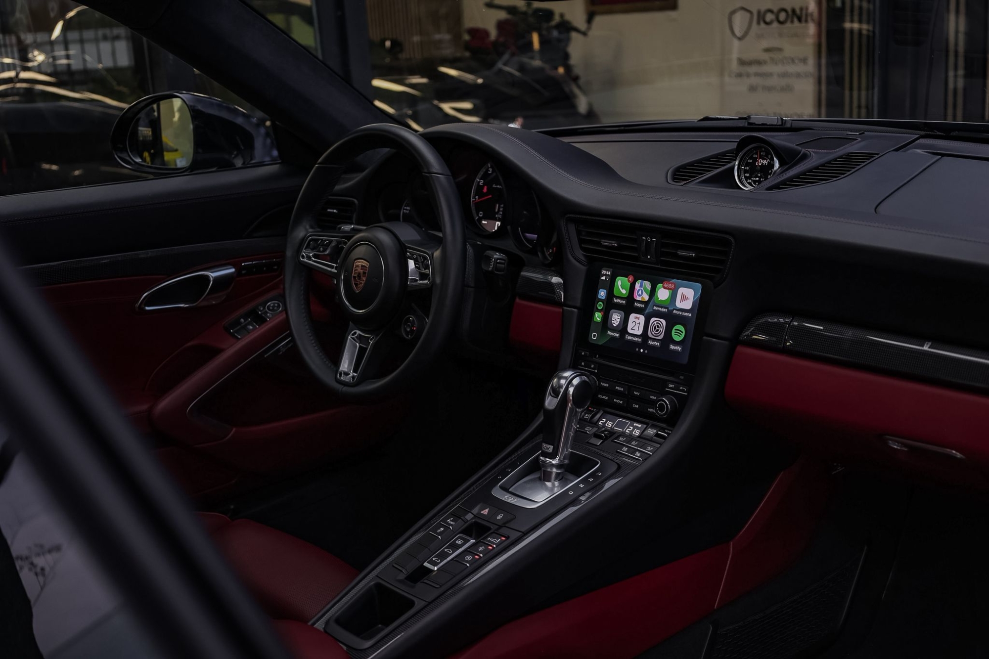 PORSCHE 911 991.2 TURBO S