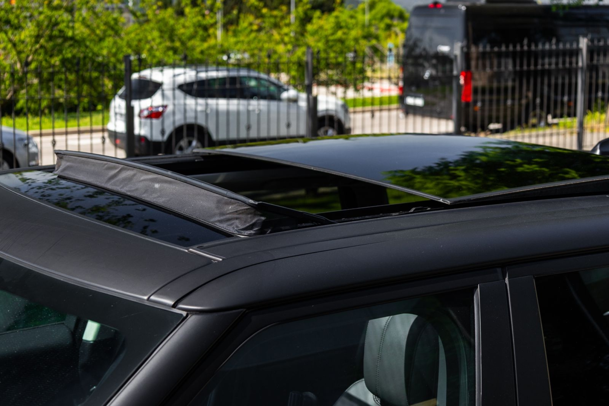 LAND-ROVER RANGE ROVER SPORT