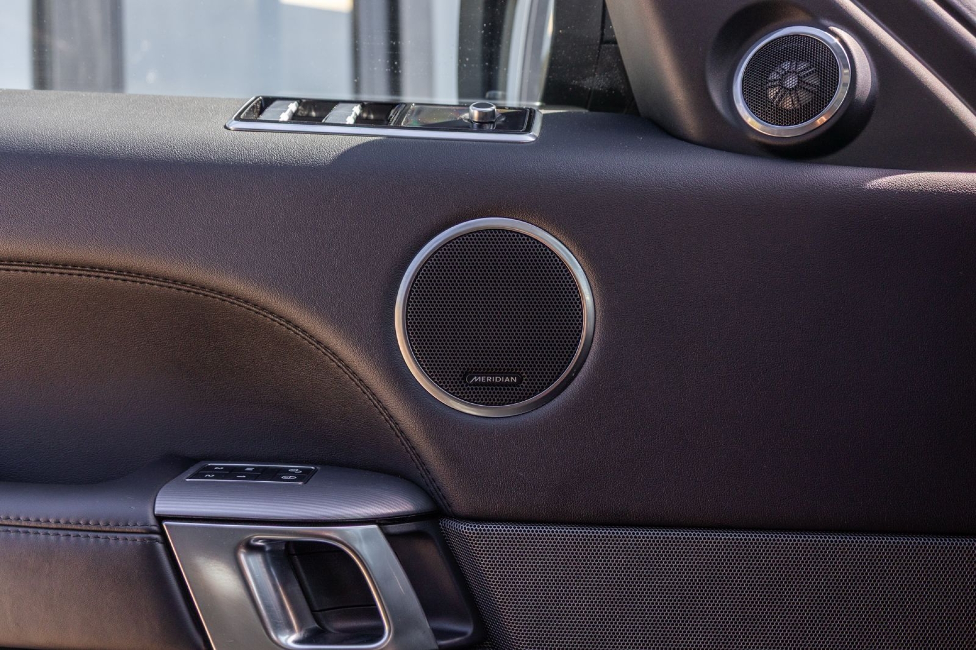 LAND-ROVER RANGE ROVER SPORT