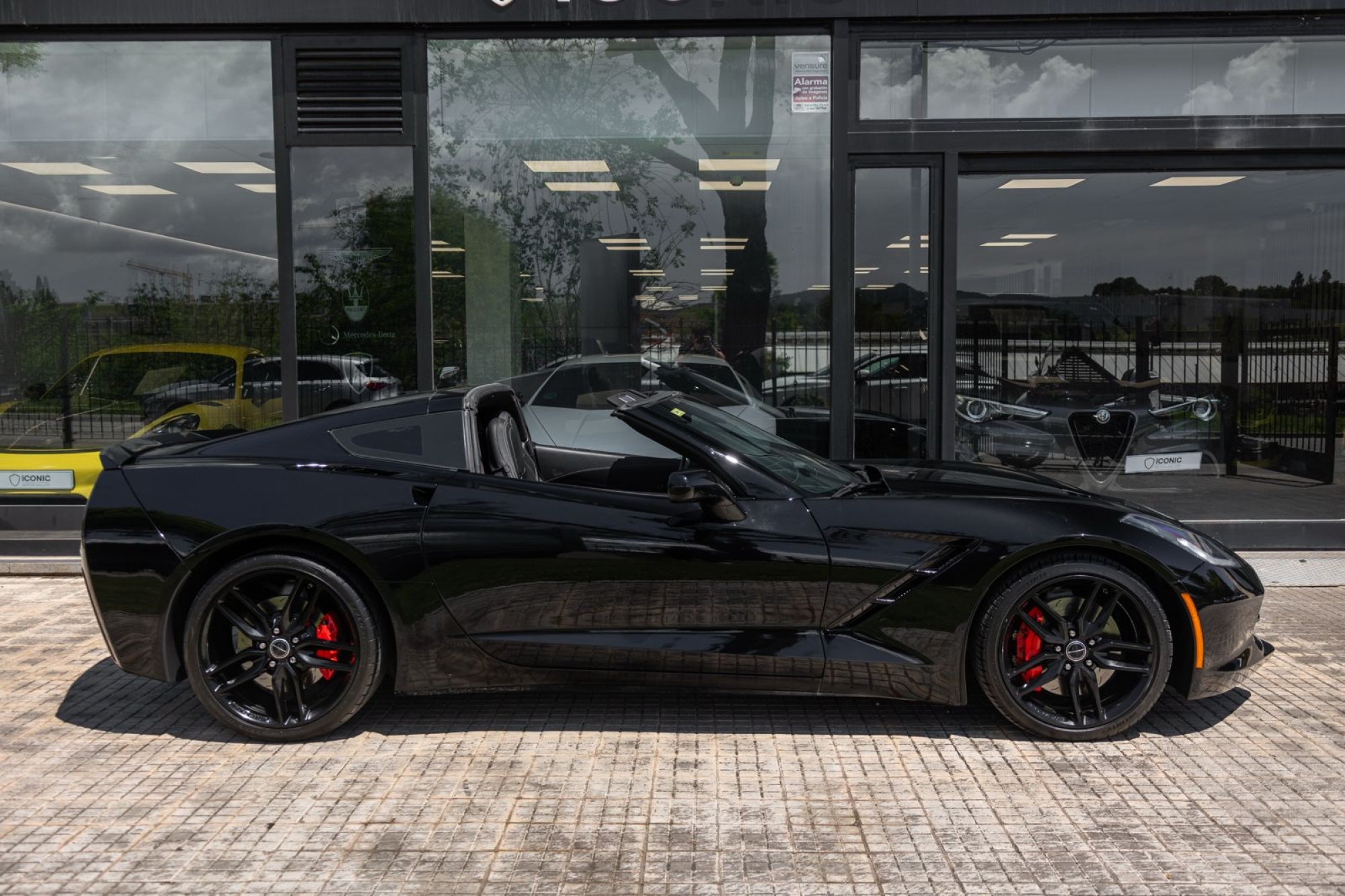 CHEVROLET CORVETTE STINGRAY CABRIO