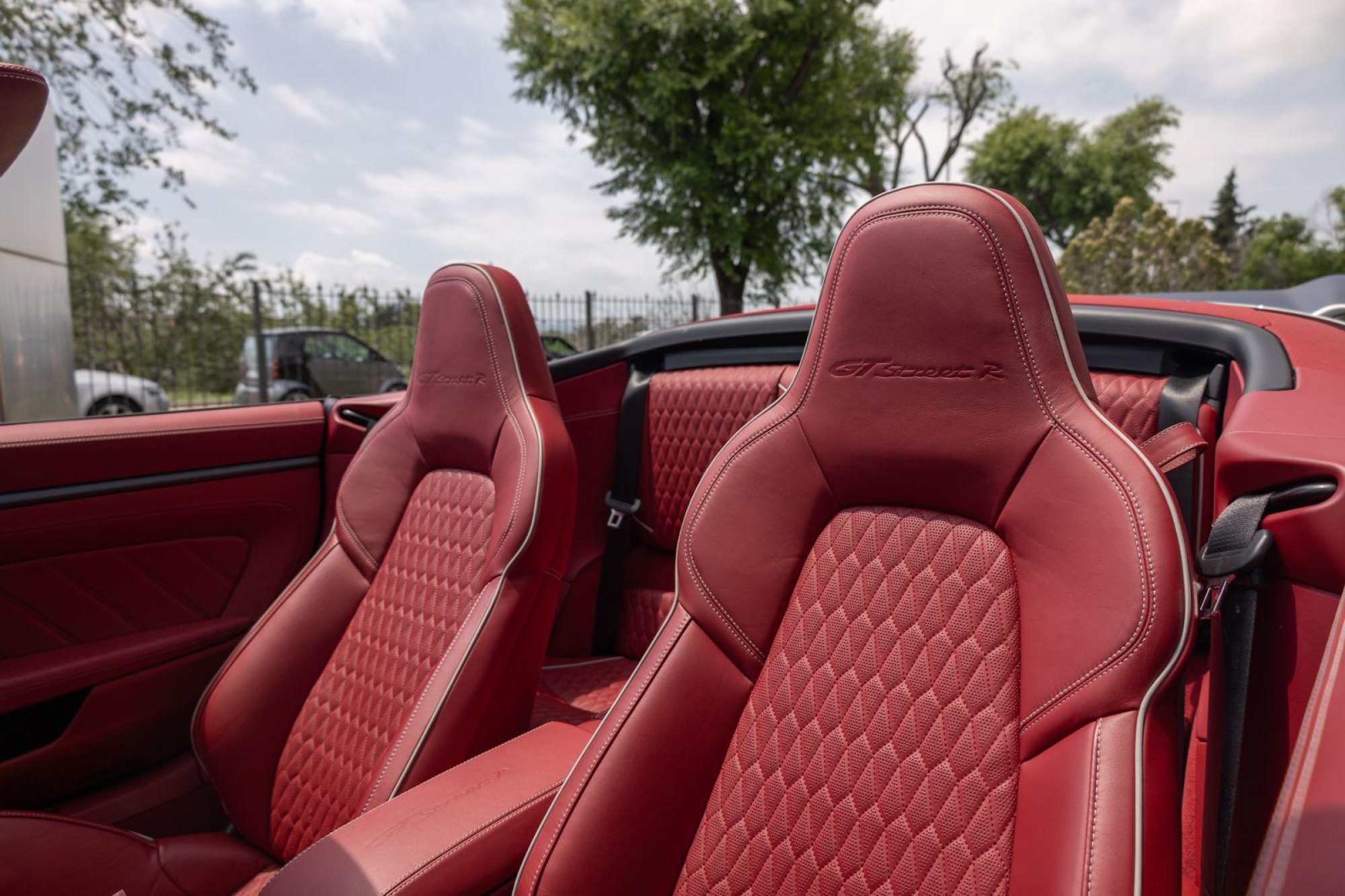 PORSCHE 911 992 TURBO S CABRIOLET TECHART