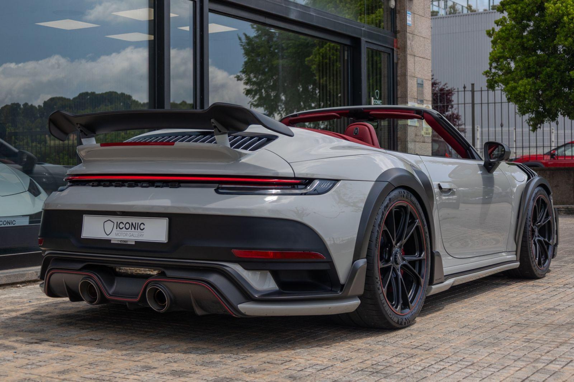 PORSCHE 911 992 TURBO S CABRIOLET TECHART