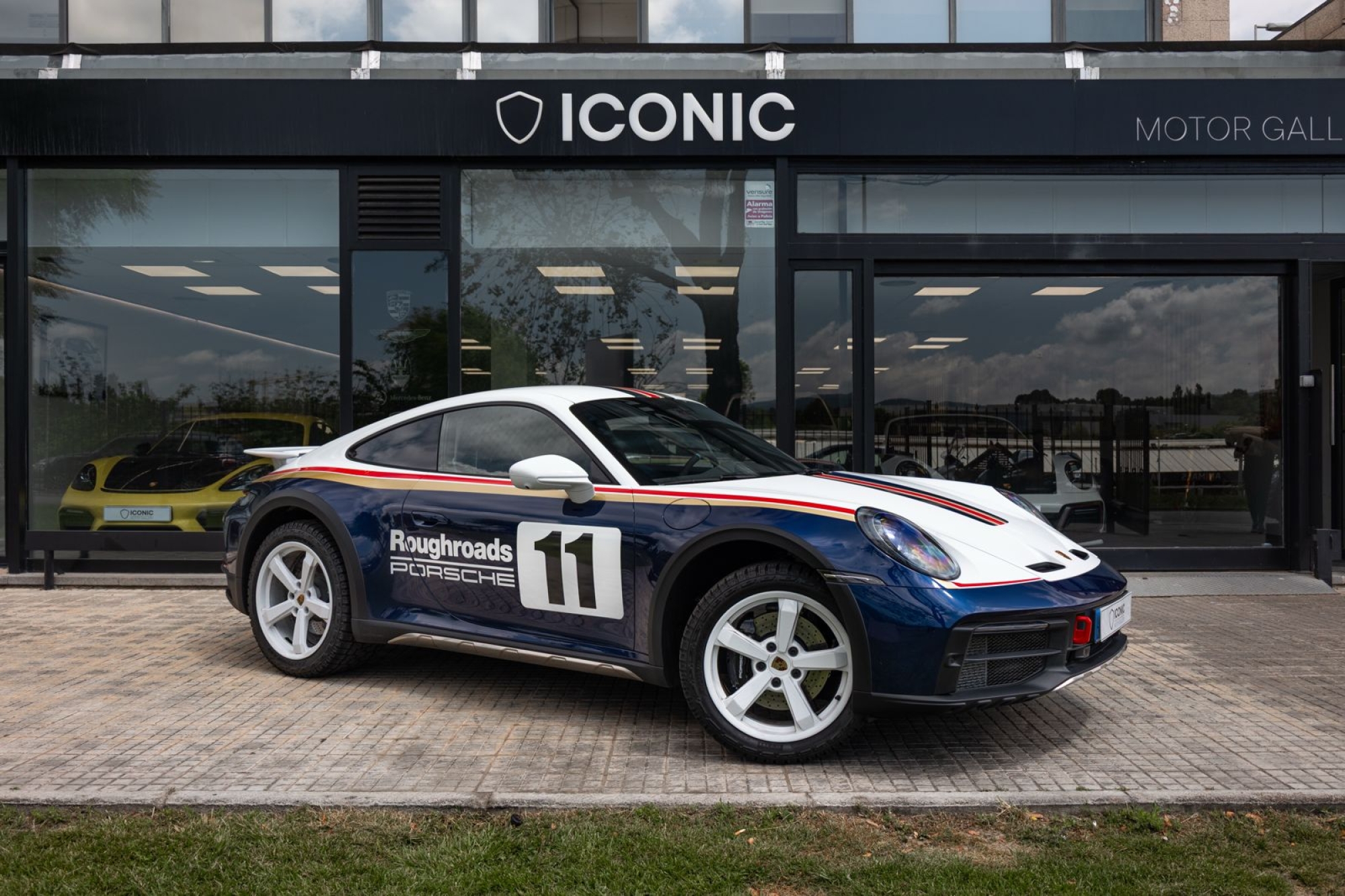 PORSCHE 911 DAKAR