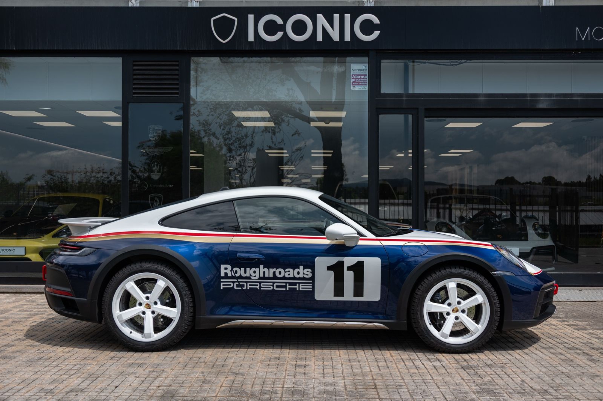 PORSCHE 911 DAKAR