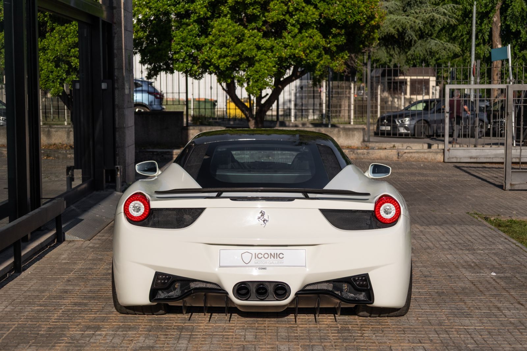FERRARI 458 ITALIA