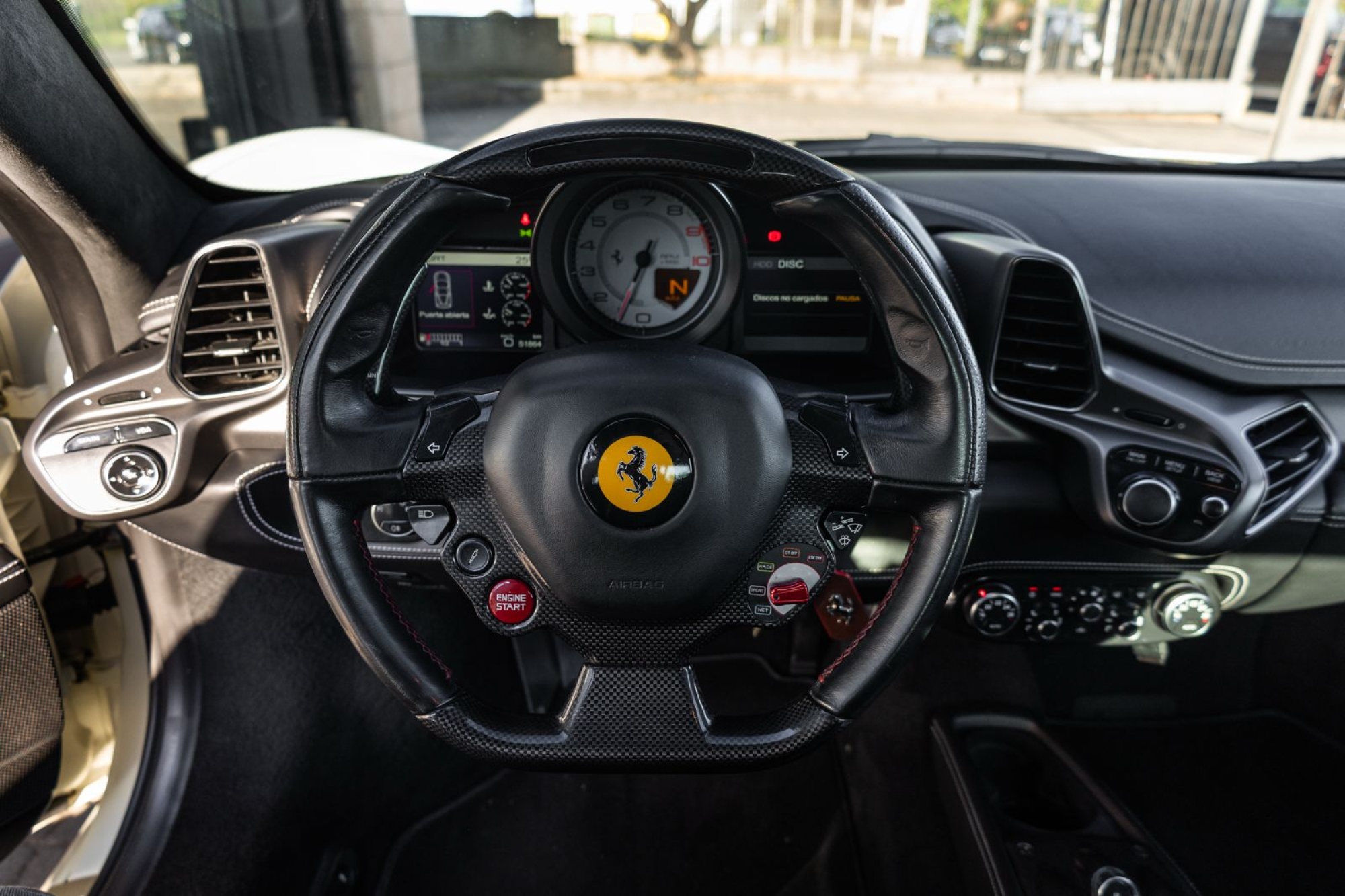 FERRARI 458 ITALIA