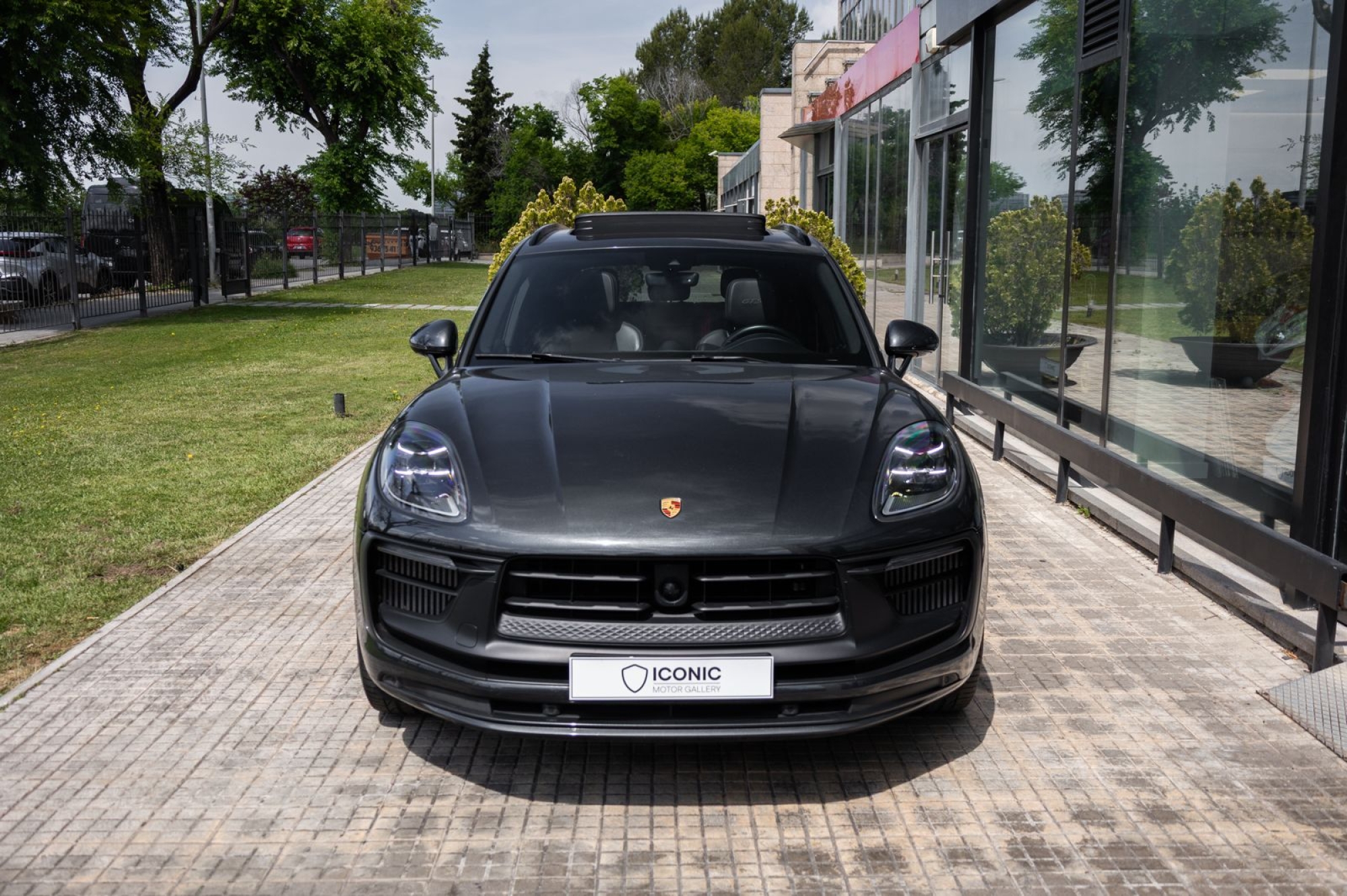 PORSCHE MACAN GTS