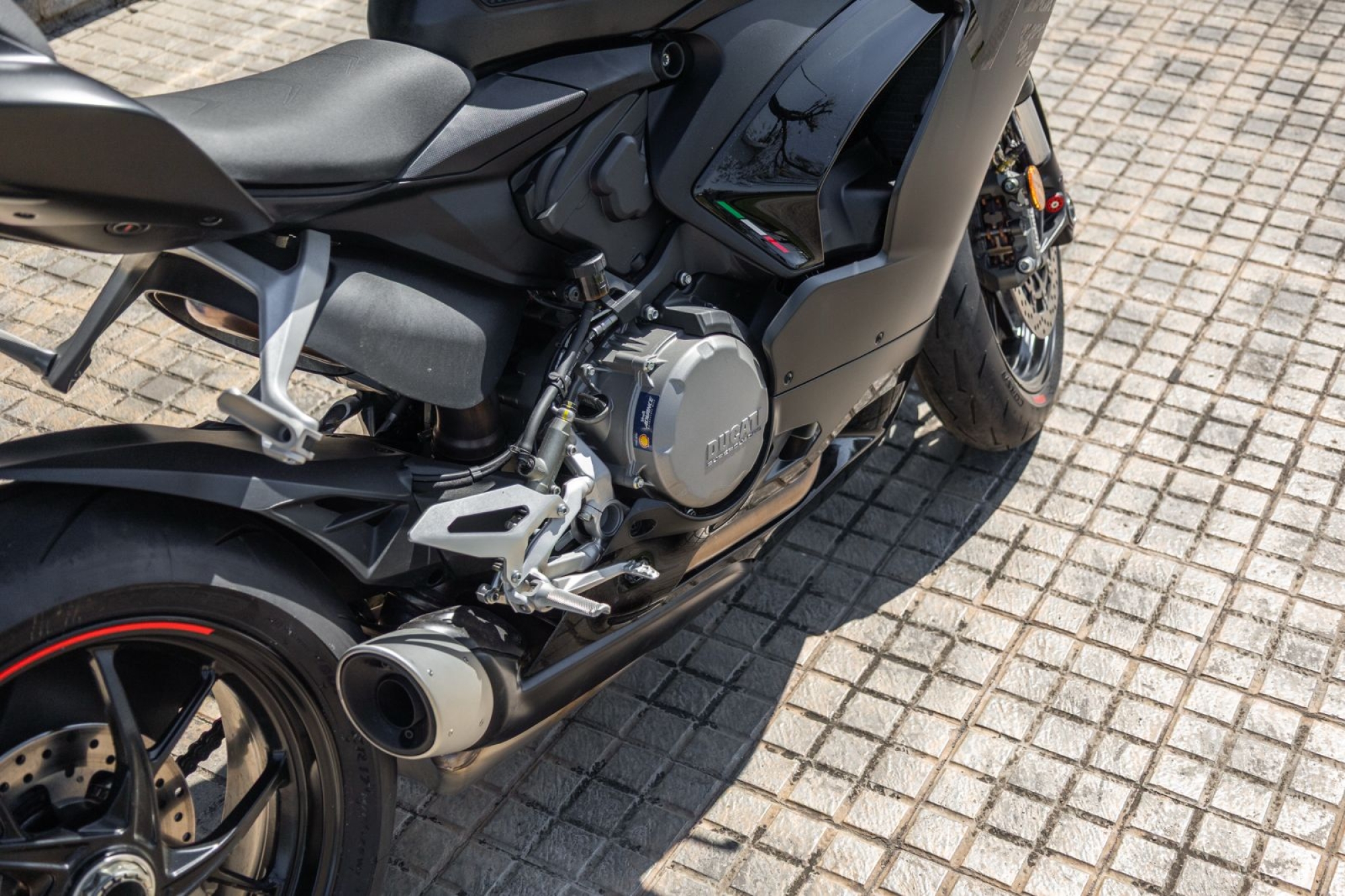 DUCATI PANIGALE V2
