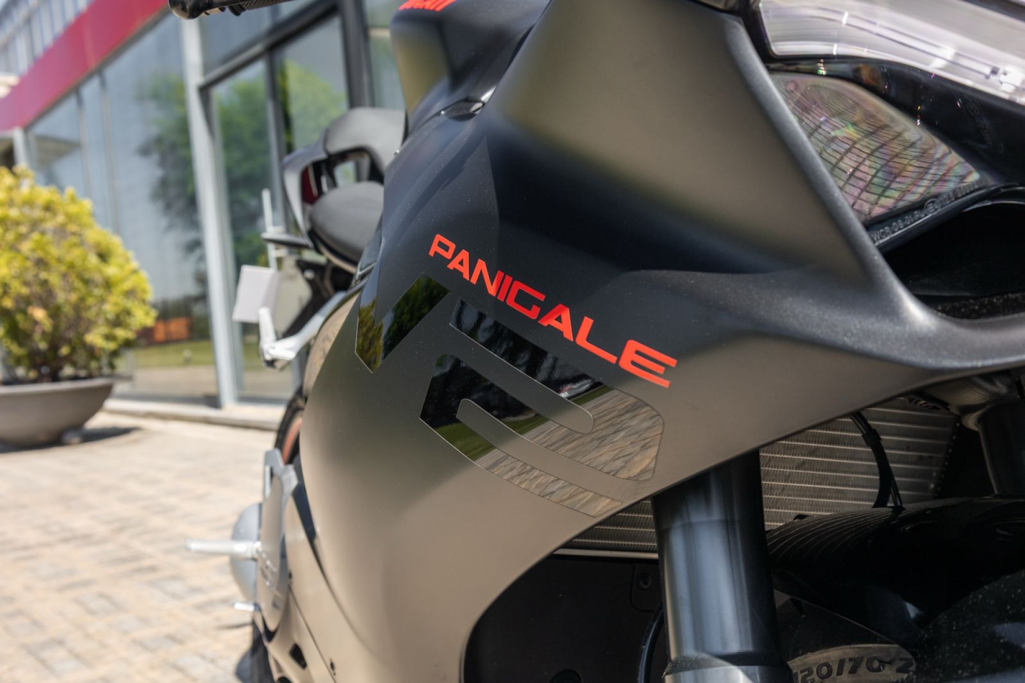 DUCATI PANIGALE V2