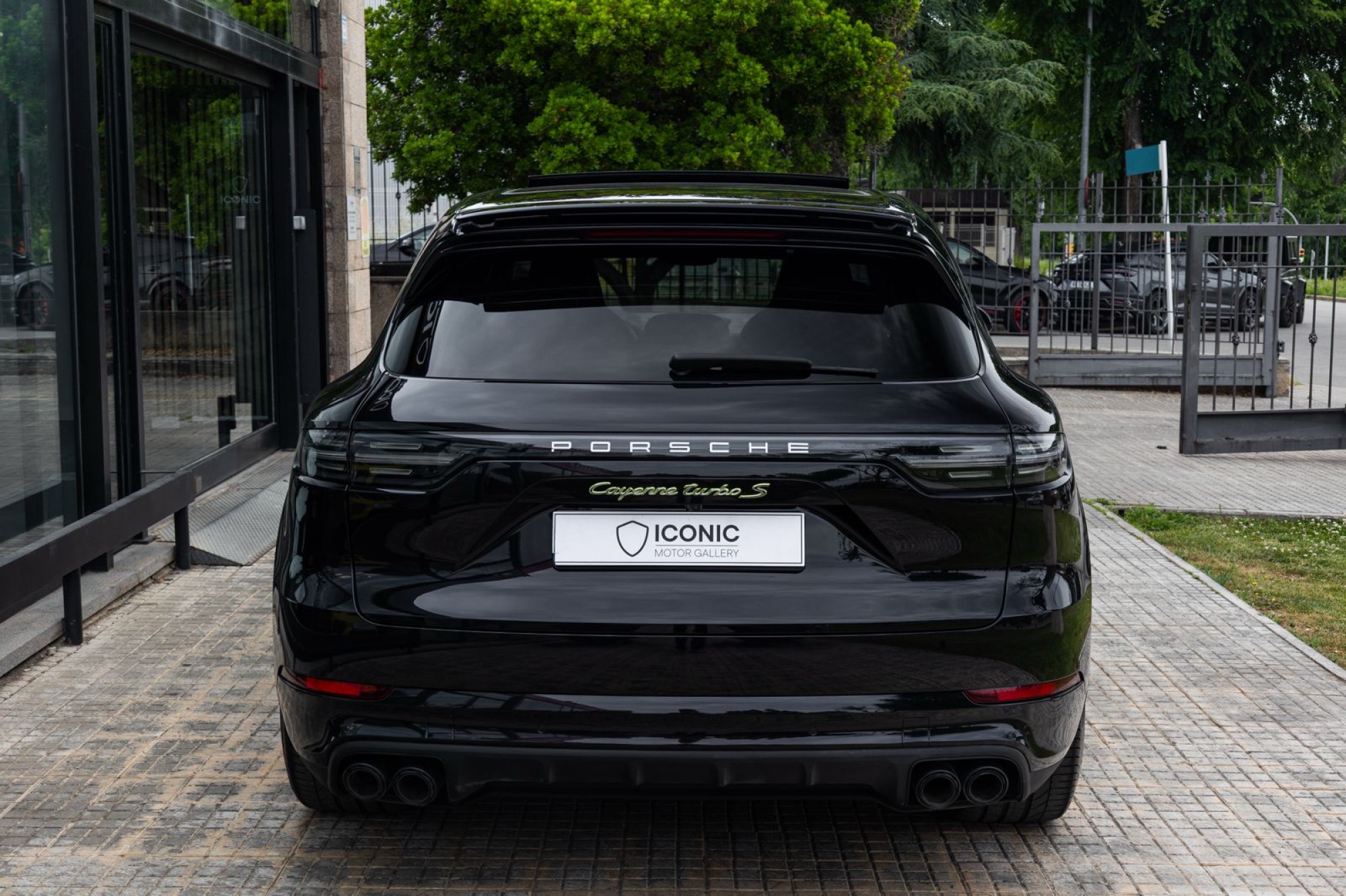 PORSCHE CAYENNE TURBO S E-HYBRID