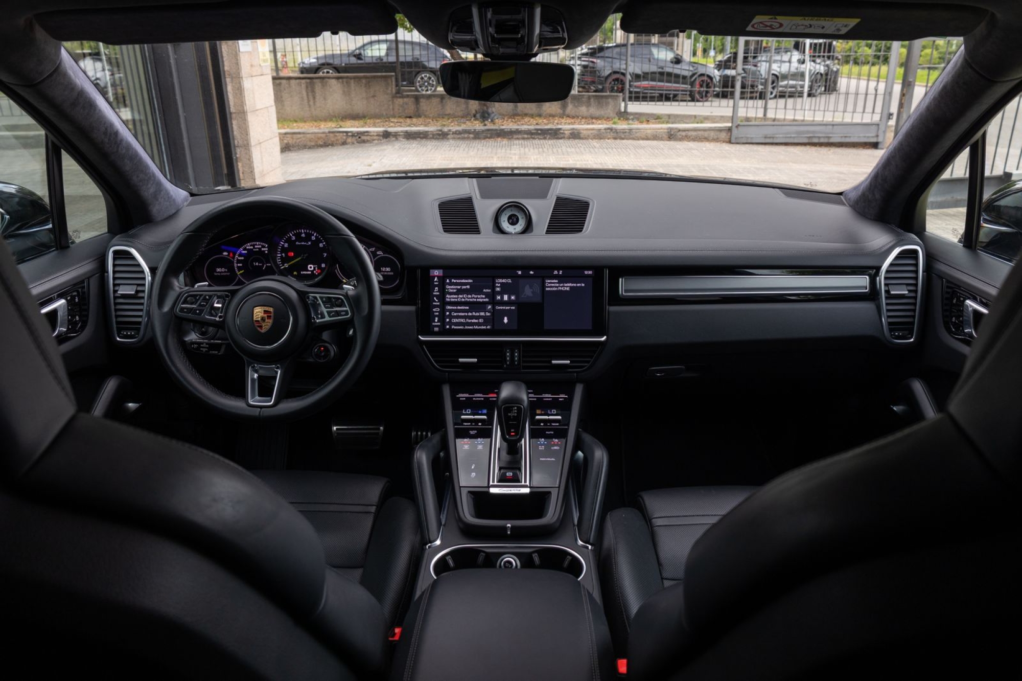 PORSCHE CAYENNE TURBO S E-HYBRID