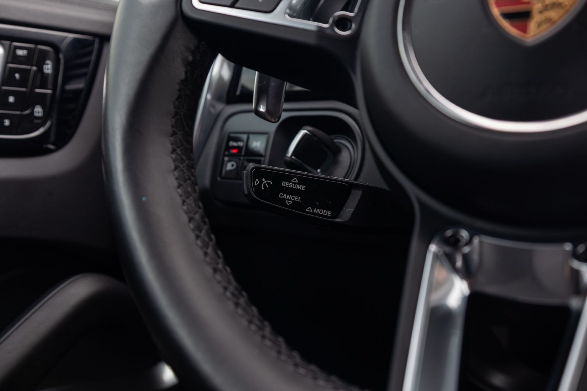 PORSCHE CAYENNE TURBO S E-HYBRID