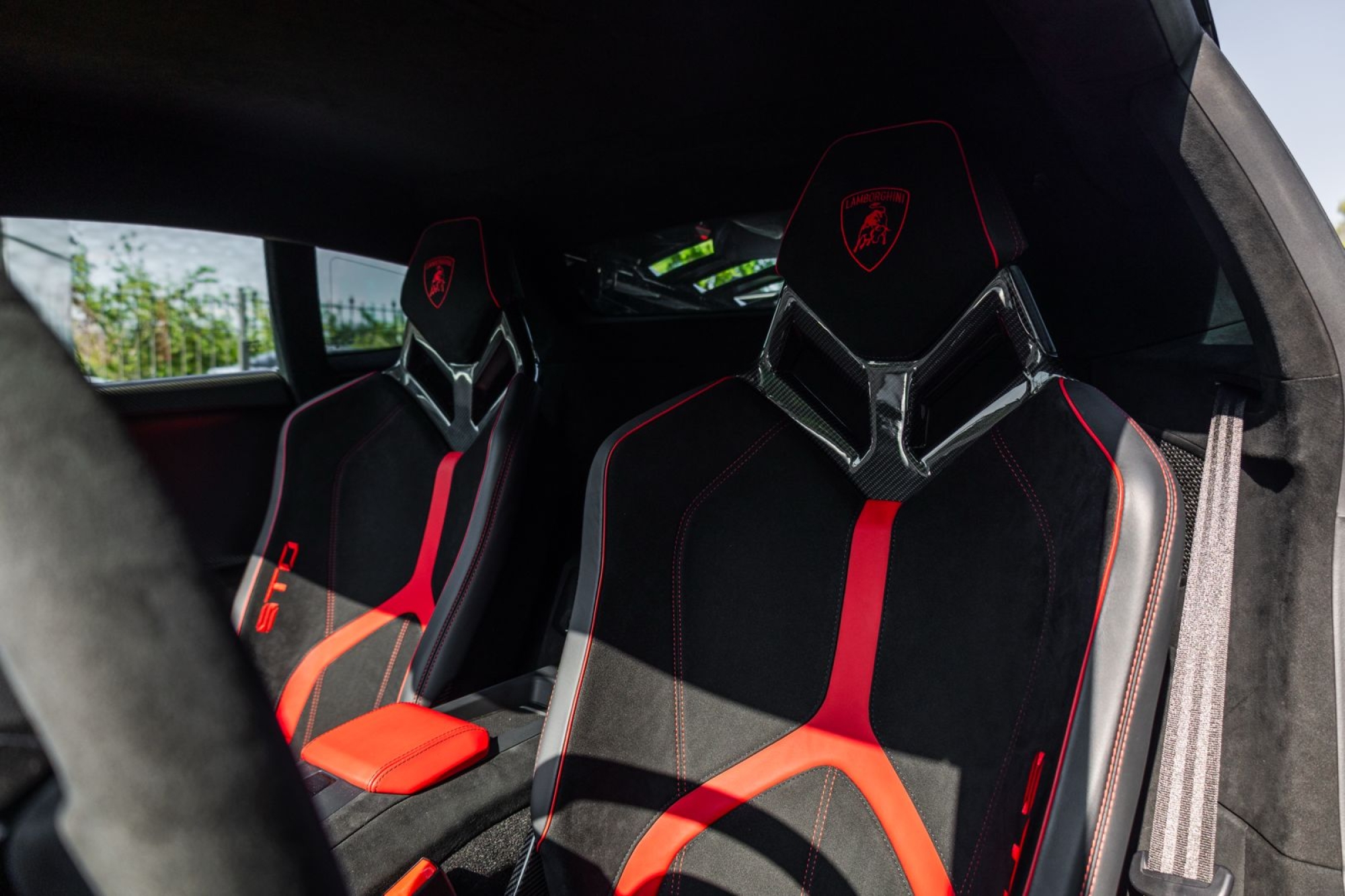 LAMBORGHINI HURACÁN STO