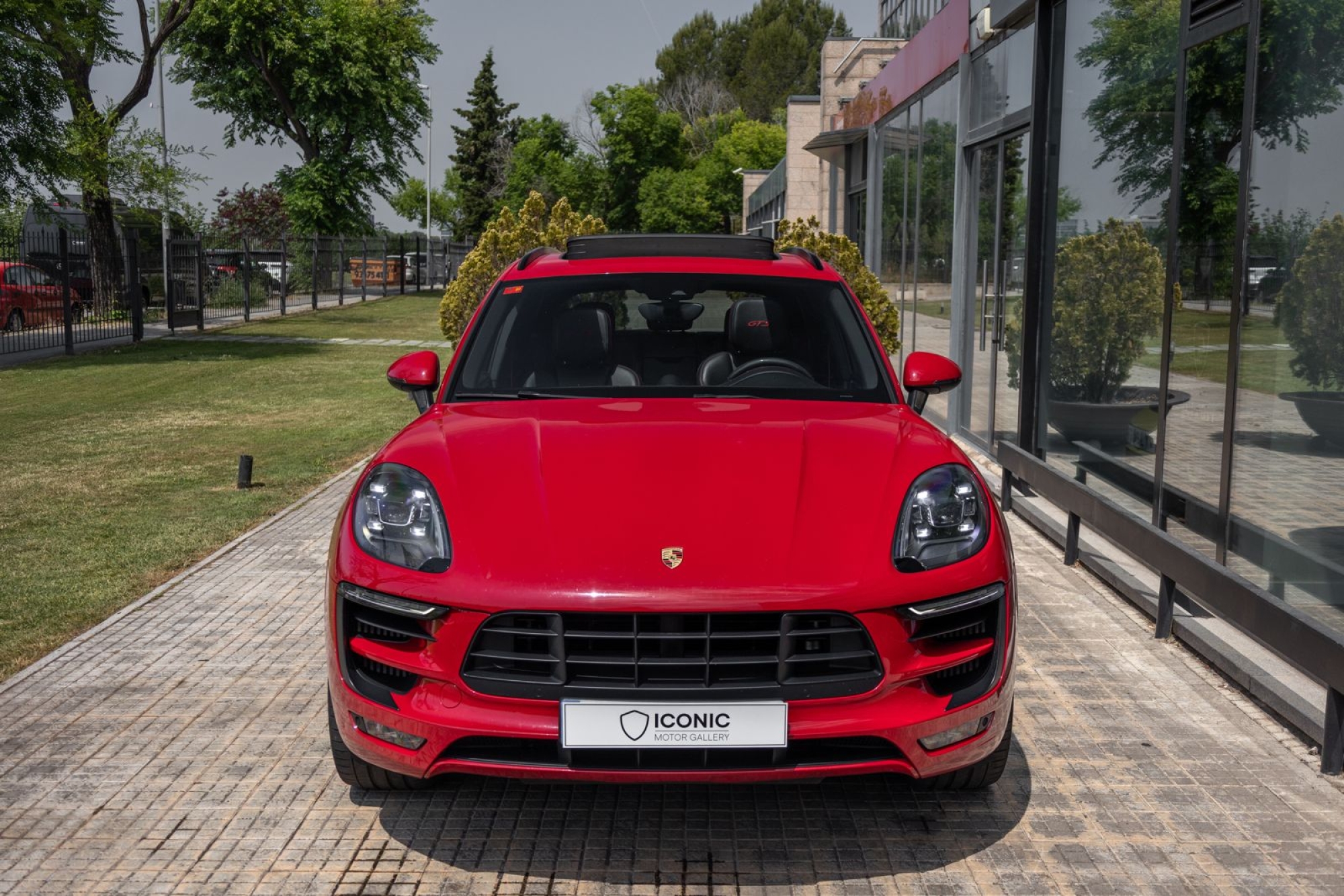 PORSCHE MACAN GTS