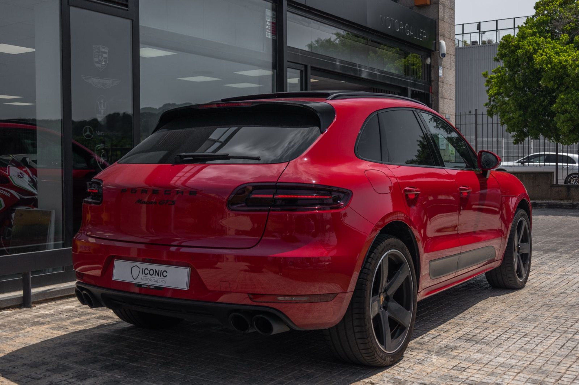 PORSCHE MACAN GTS