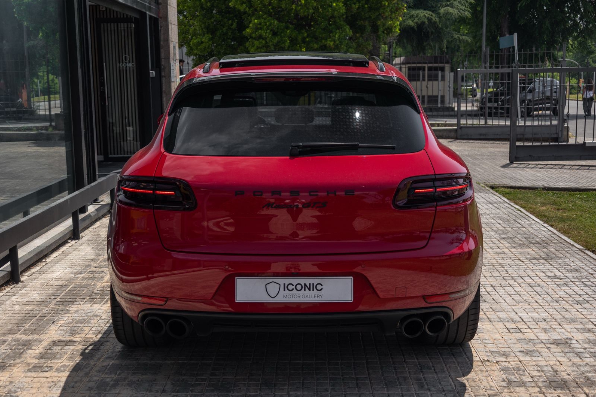 PORSCHE MACAN GTS
