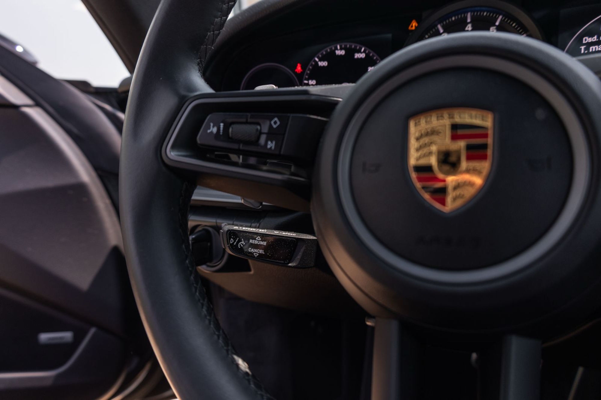 PORSCHE 911 992 CARRERA 4